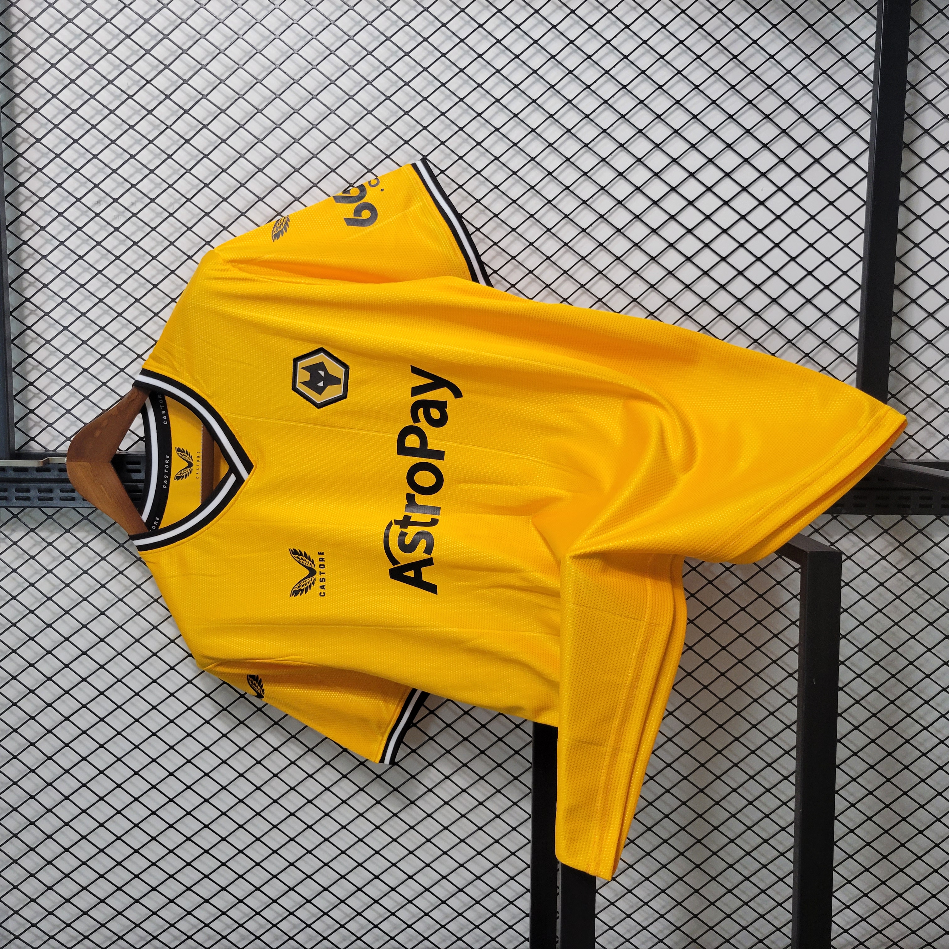 Wolverhampton Wanderers Wolves 23-24 Home Jersey - Fans Version - Unitedfutballjersey