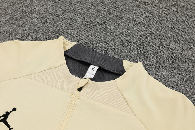 Paris Saint-Germain PSG 23-24 Kids Long Sleeve Training Set Beige - Unitedfutballjersey