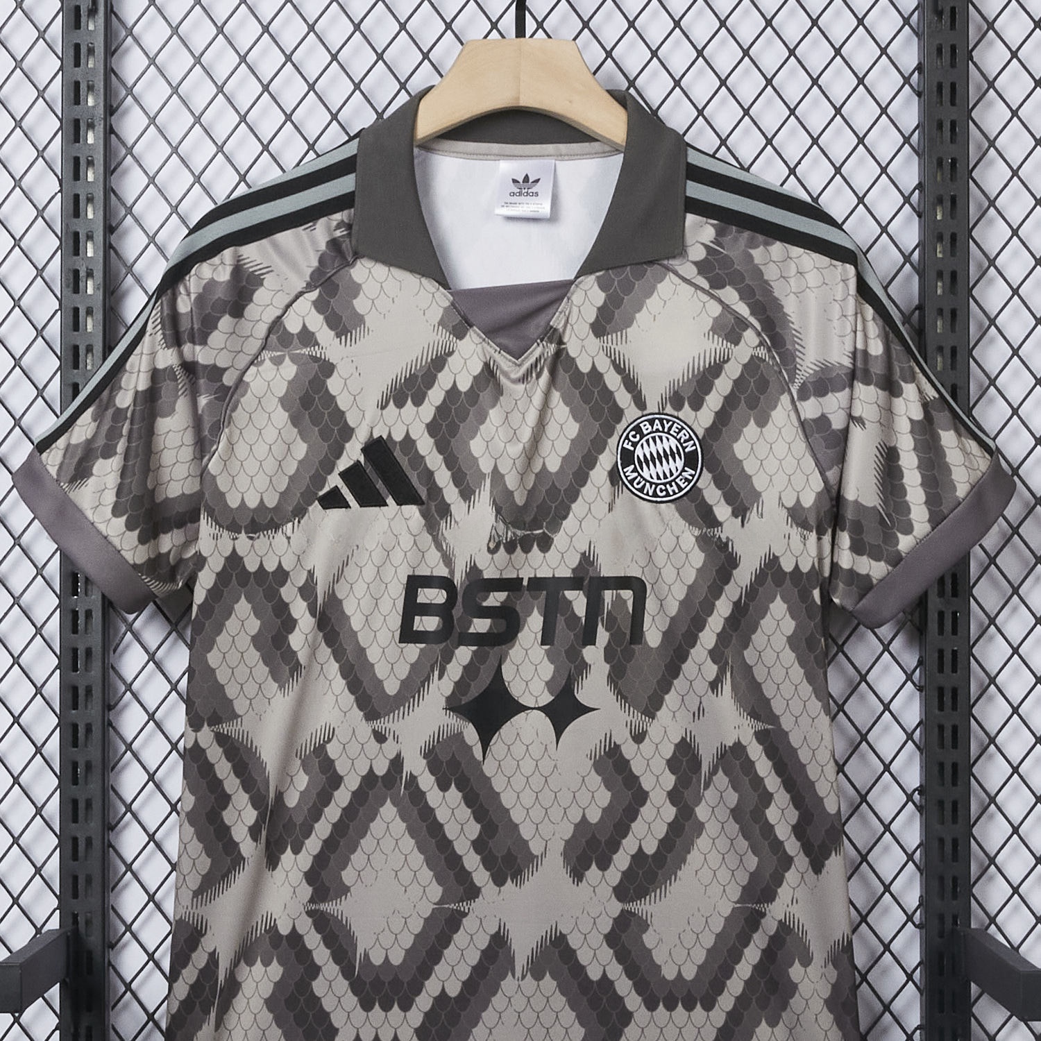 Bayern Munich x BSTN 25-26 Brown Special Edition Jersey - Fans Version - Unitedfutballjersey