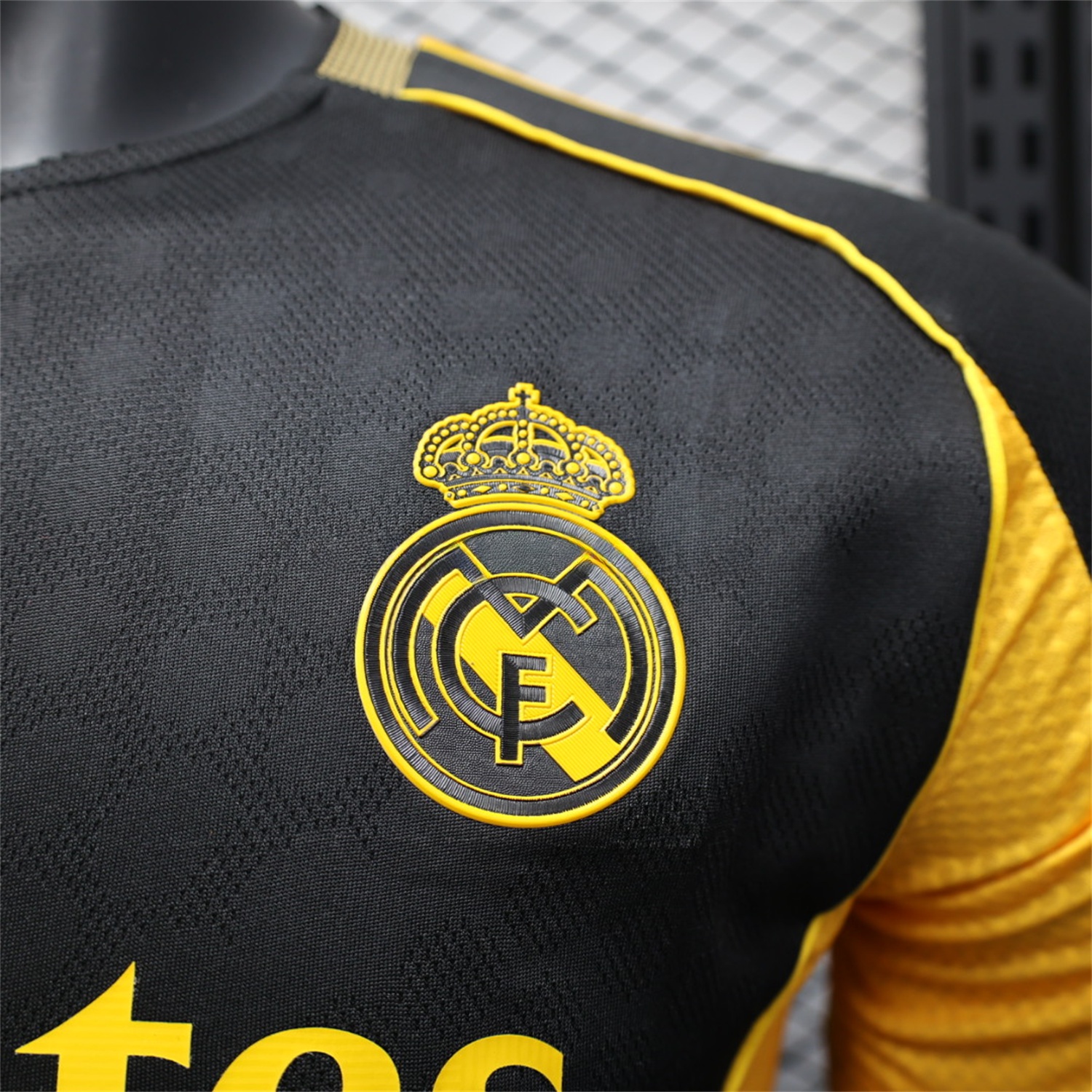 Real Madrid 25-26 Black Gold Special Edition Jersey - Player Version - Unitedfutballjersey