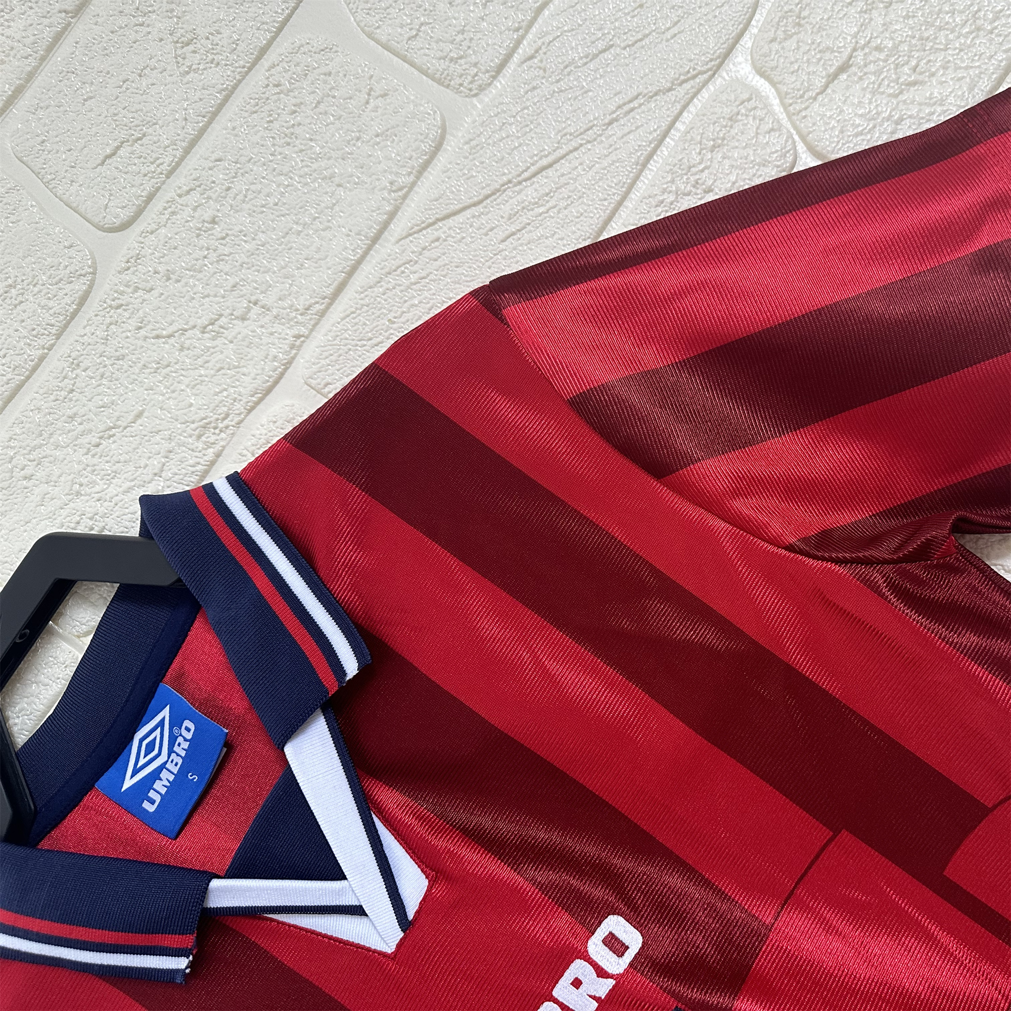 Retro England 1998 Away Jersey - Unitedfutballjersey