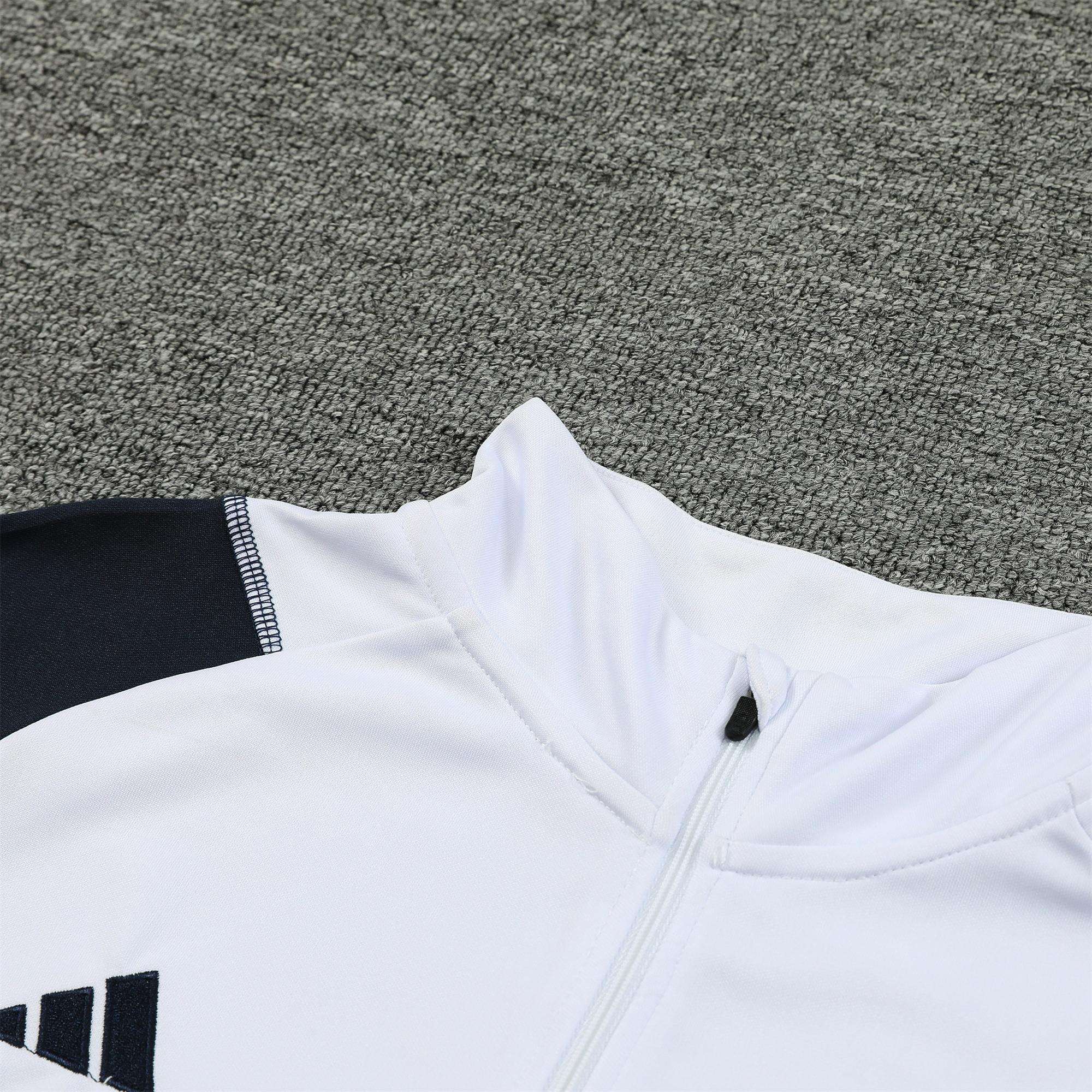 Real Madrid 23-24 Long Sleeve Training Set White - Unitedfutballjersey