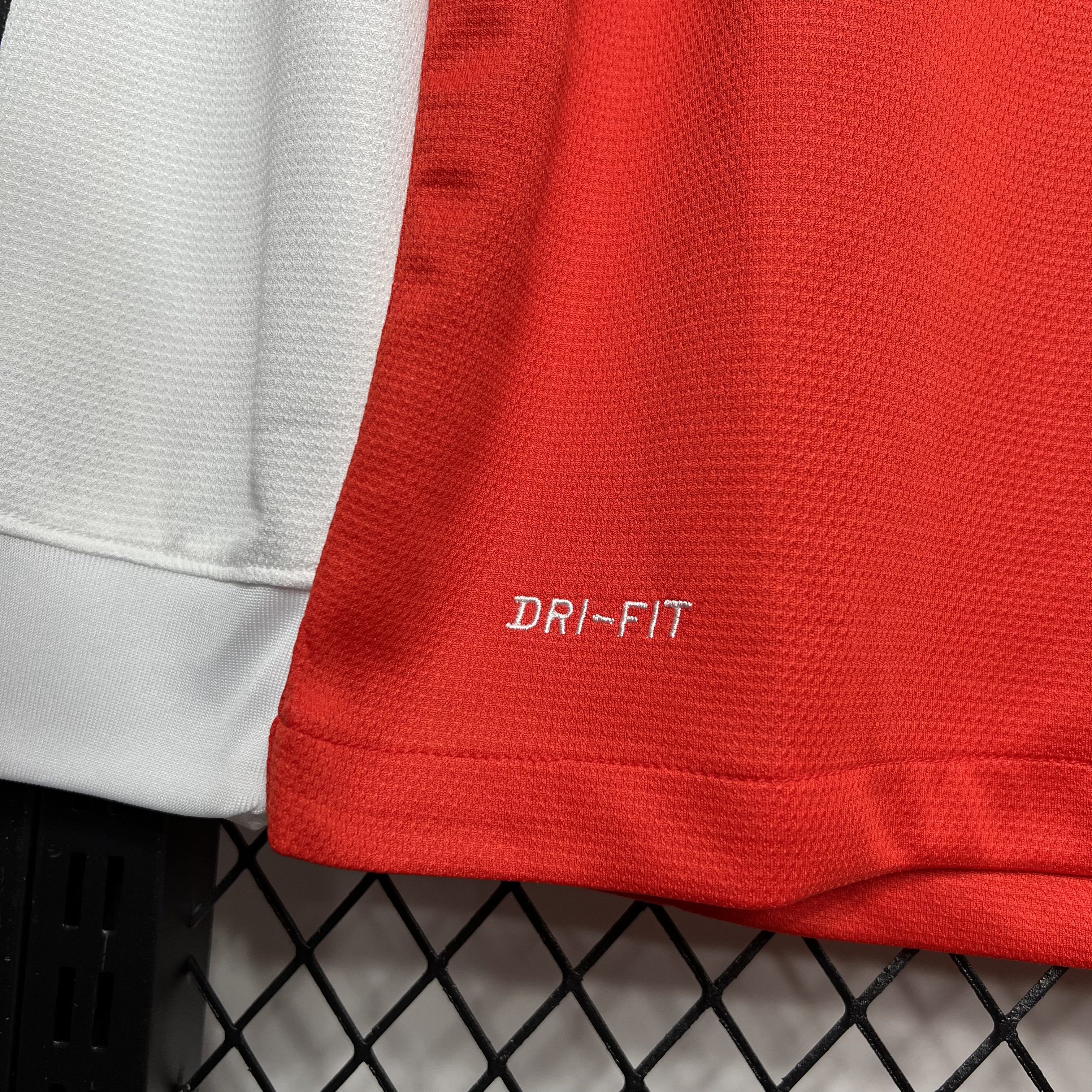 Retro Arsenal 2012-13 Home Long Sleeve Jersey - Unitedfutballjersey