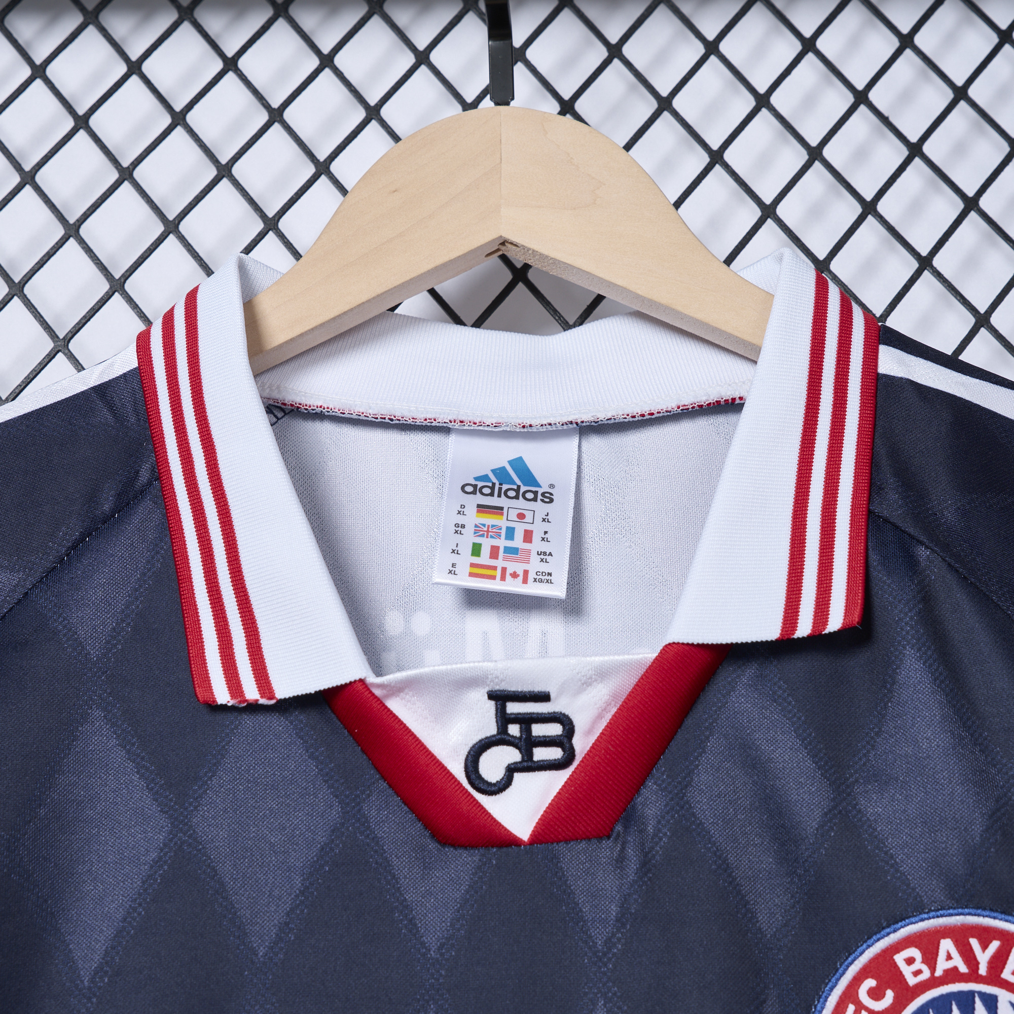 Retro Bayern Munich 1997-99 Home Stadium Jersey - Unitedfutballjersey