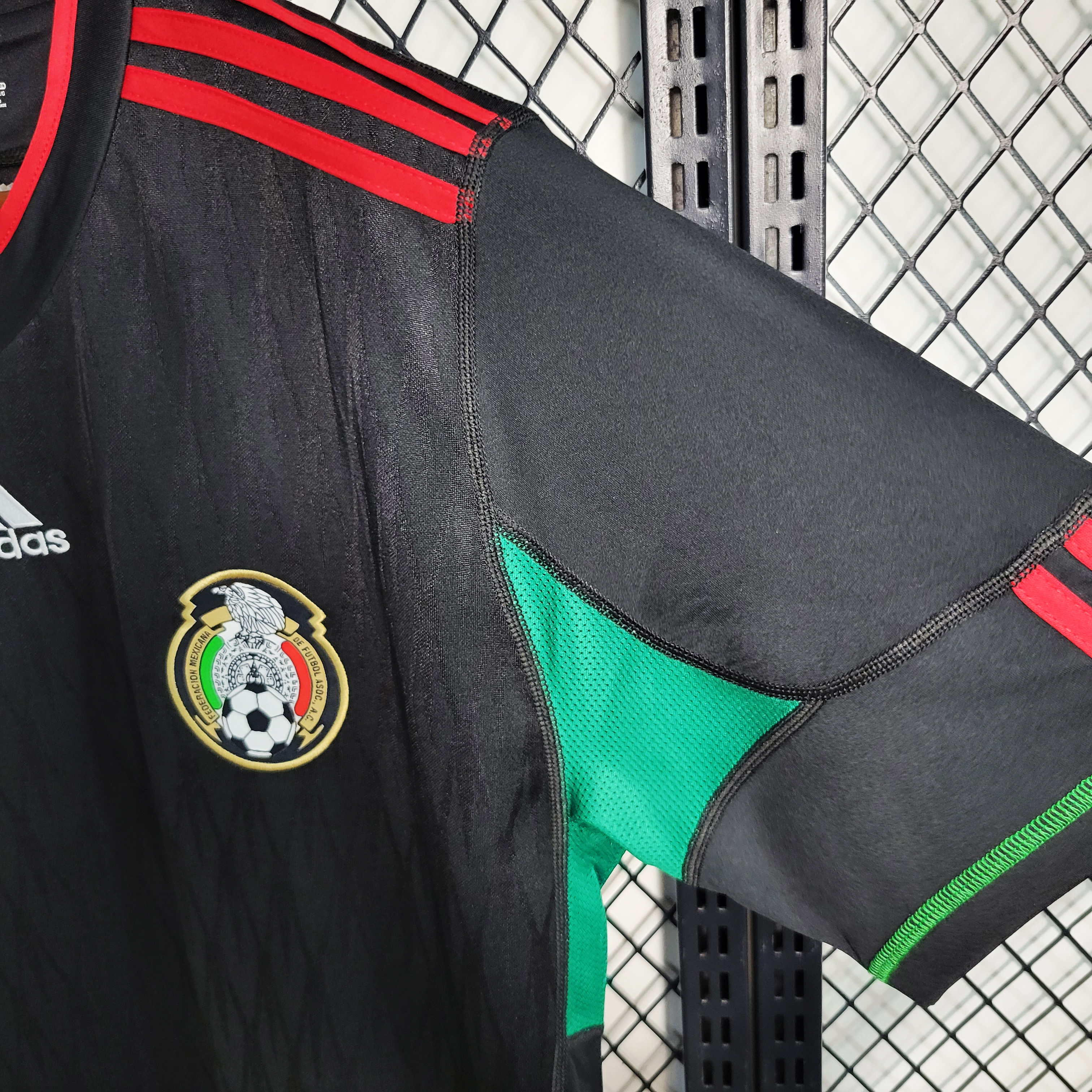 Retro Mexico 2010 Away Stadium Jersey - Unitedfutballjersey