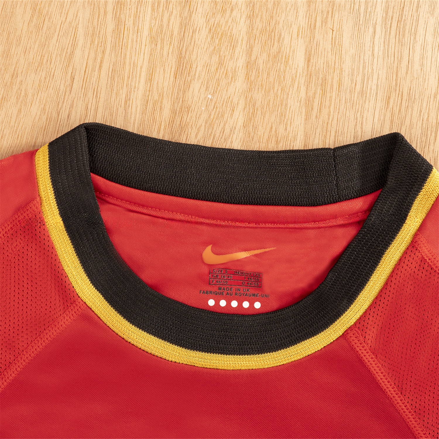 Retro Belgium 2000 Home Red Jersey - Unitedfutballjersey