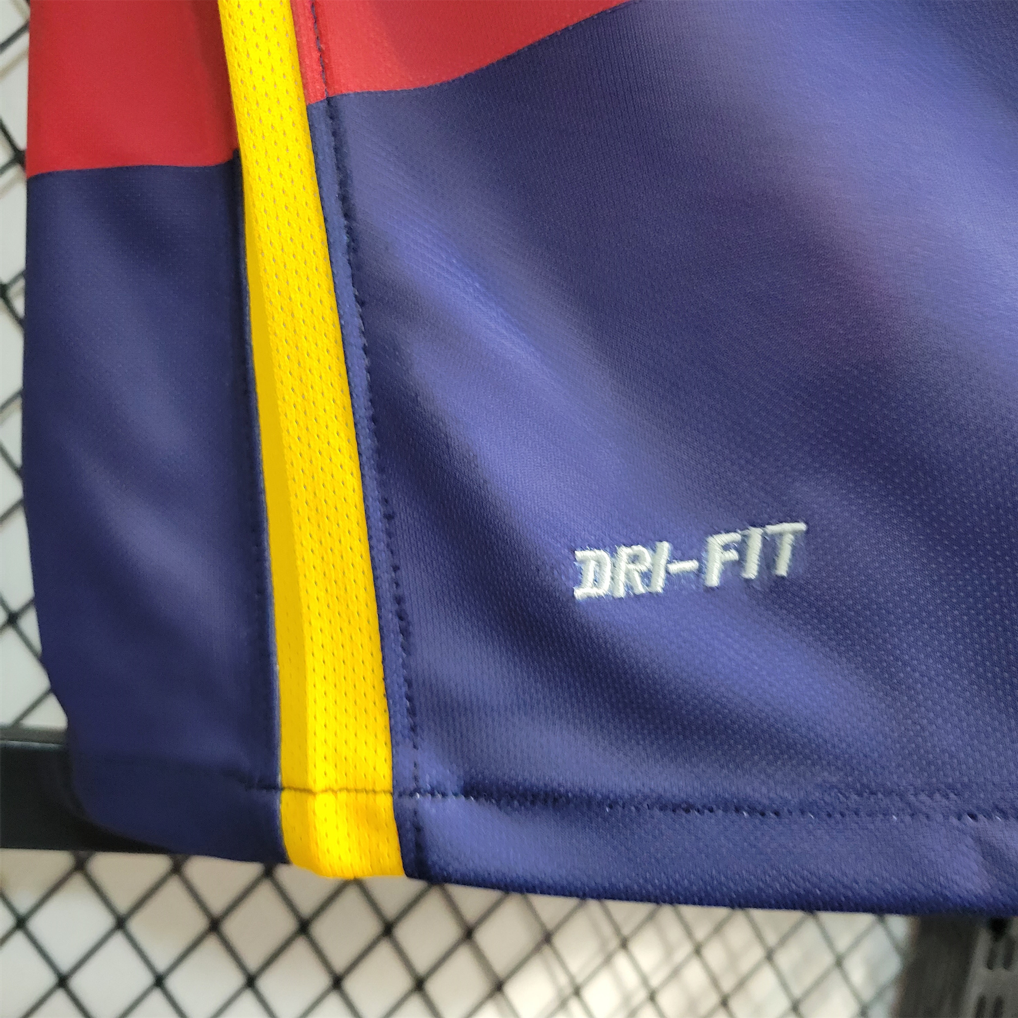 B.A.R.S.A Retro 15-16 Home Stadium Jersey - Unitedfutballjersey