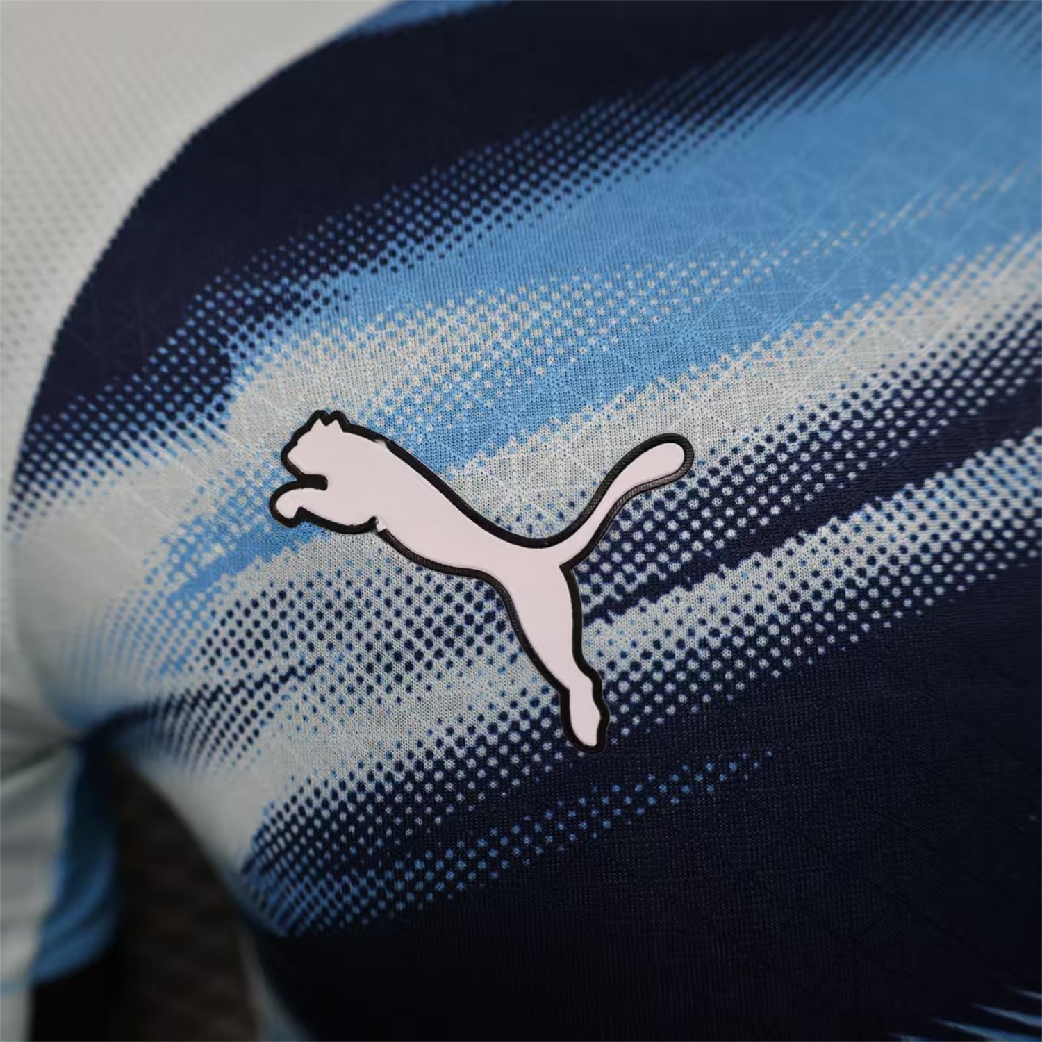 Marseille 25-26 Blue Gradient Training Jersey - Player Version - Unitedfutballjersey