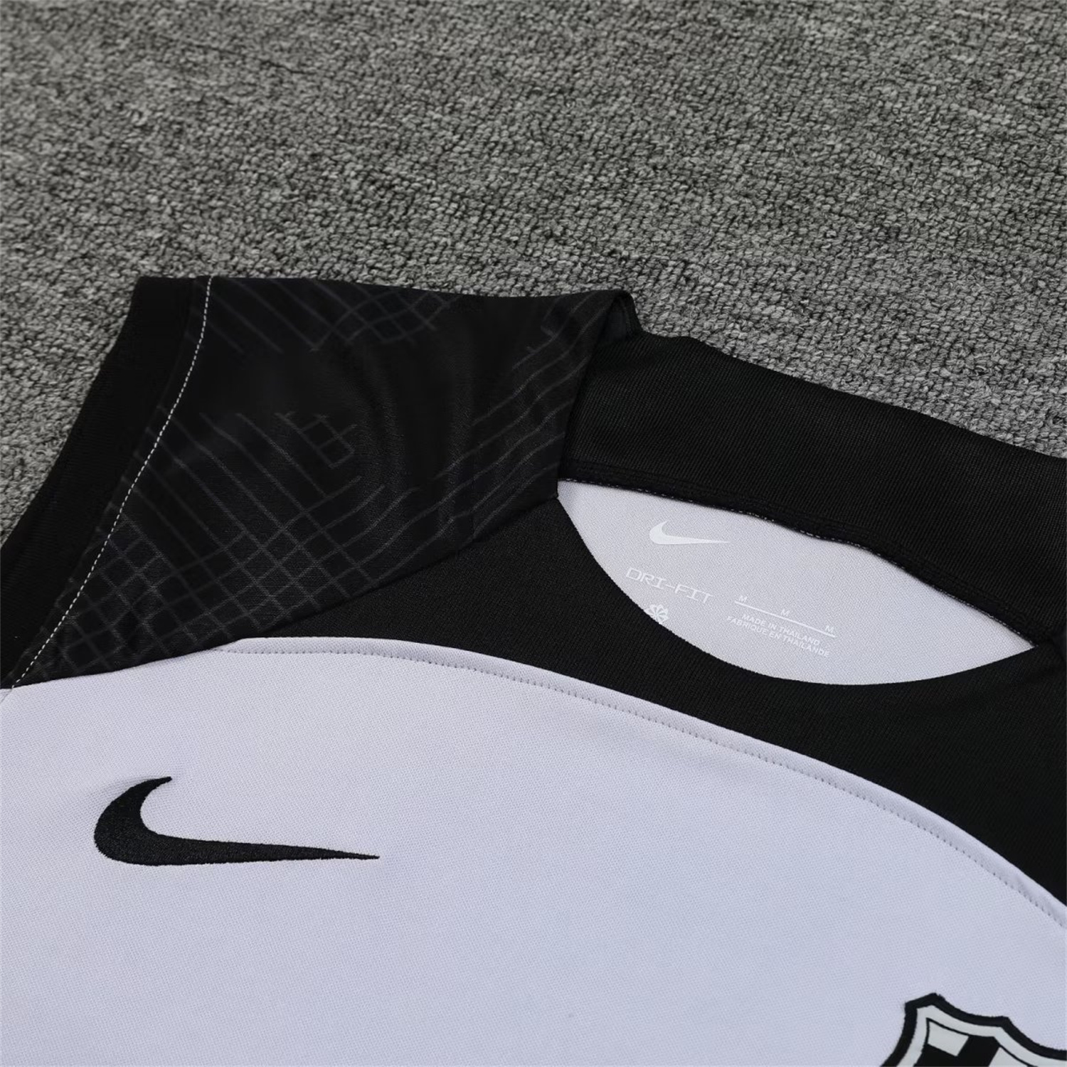 B.A.R.S.A 23-24 Grey Player Vest Training Set - Unitedfutballjersey