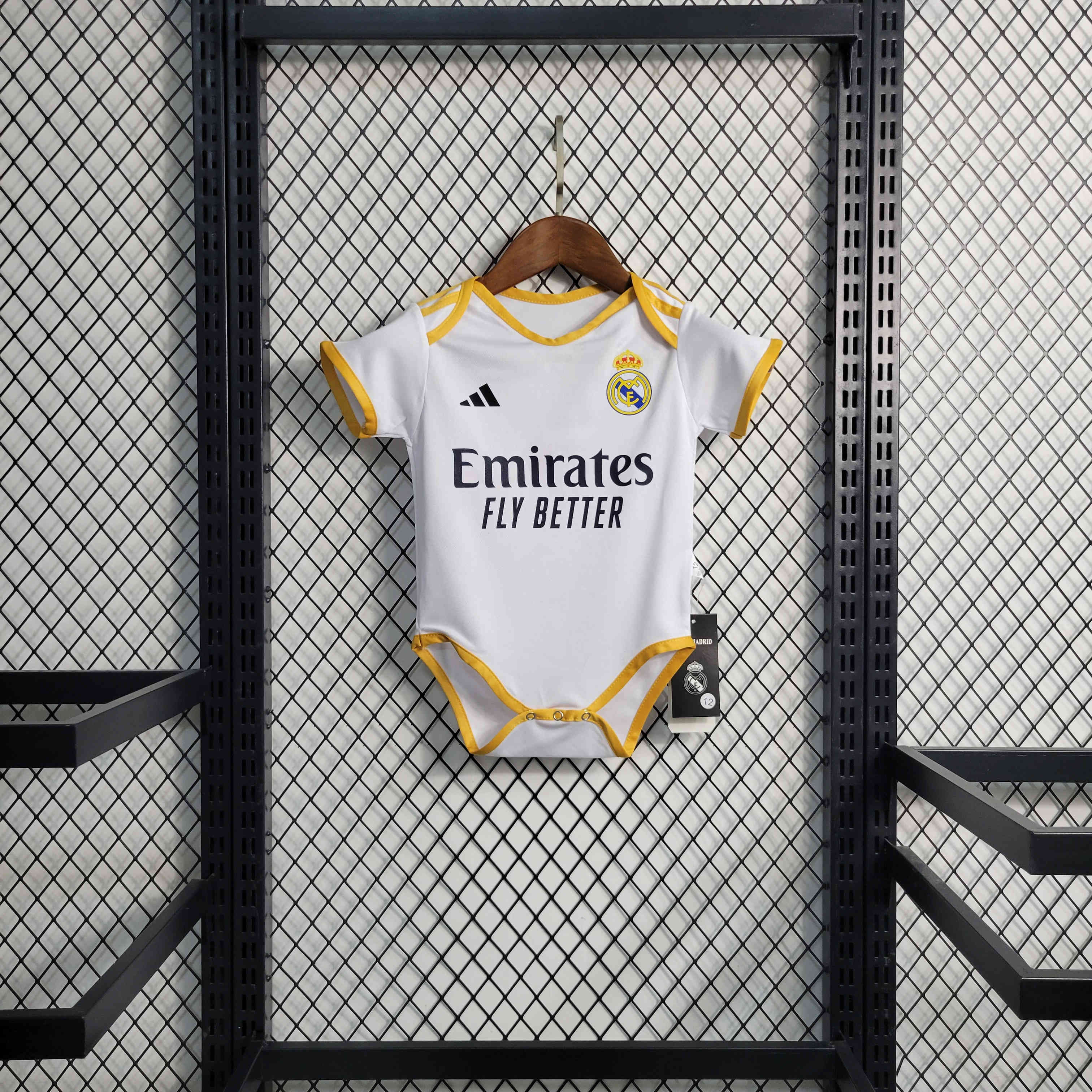23-24 Real Madrid Home Baby Kit Crawling Suit Size 9-12 - Unitedfutballjersey