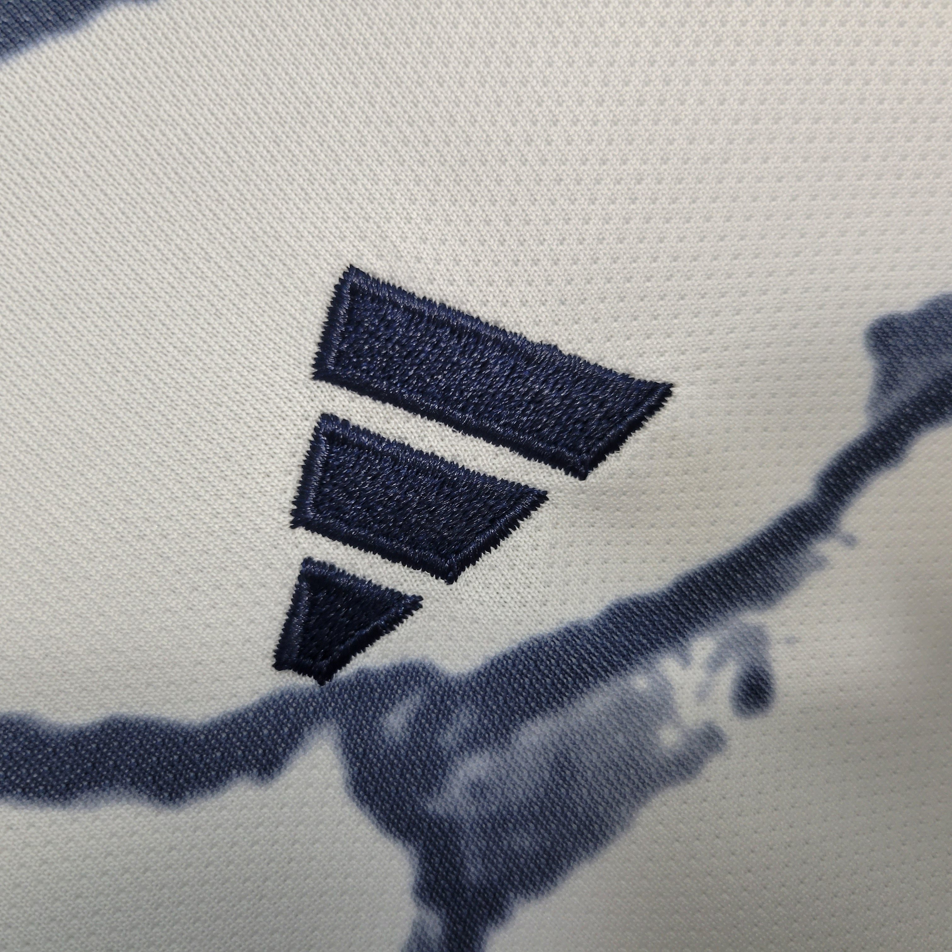 Italy 23-24 Away Kids Kit - Unitedfutballjersey