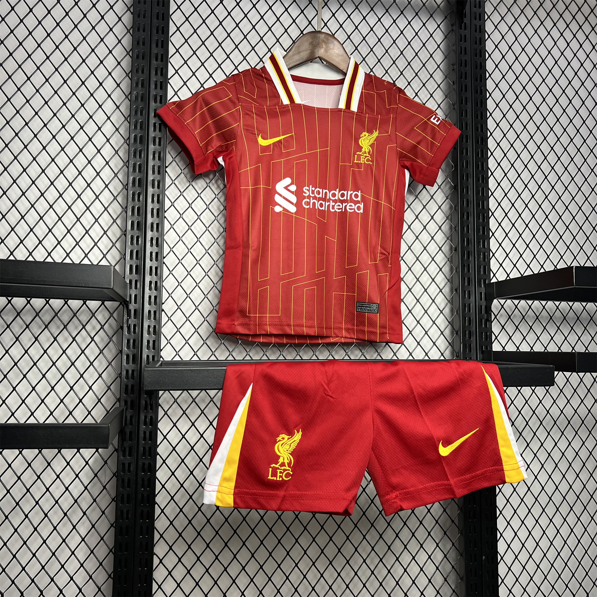 Liver.pool 24-25 Home Stadium Kids Kit - Unitedfutballjersey
