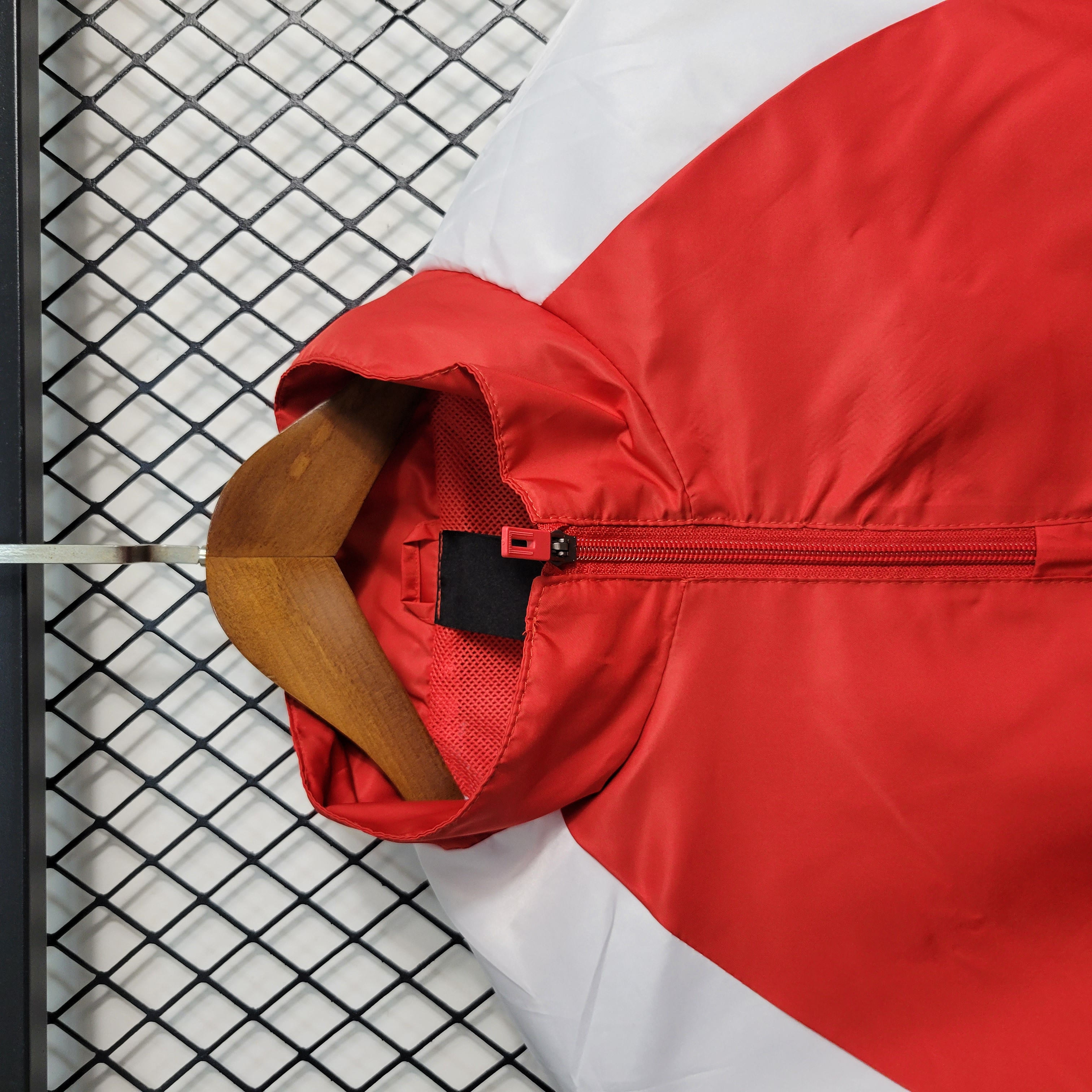 23-24 Real Madrid Red Windbreaker S-XXL - Unitedfutballjersey