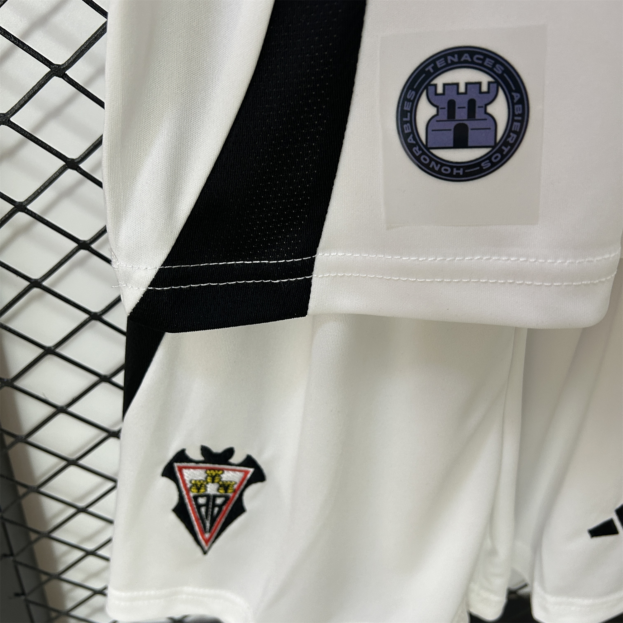 Albacete 24-25 Home Kids Kit - Unitedfutballjersey