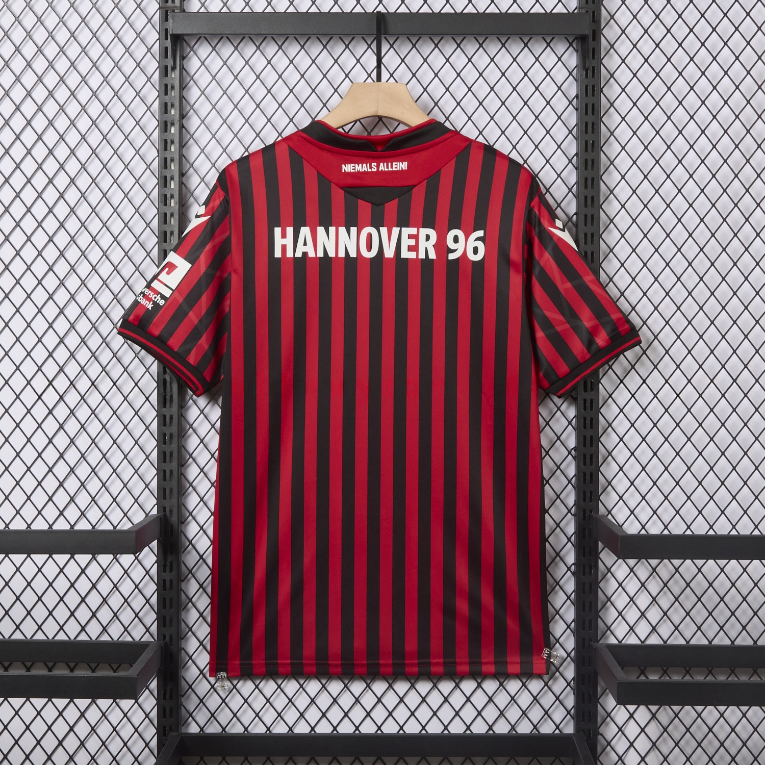 Hannover 96 25-26 Home Jersey - Fans Version - Unitedfutballjersey