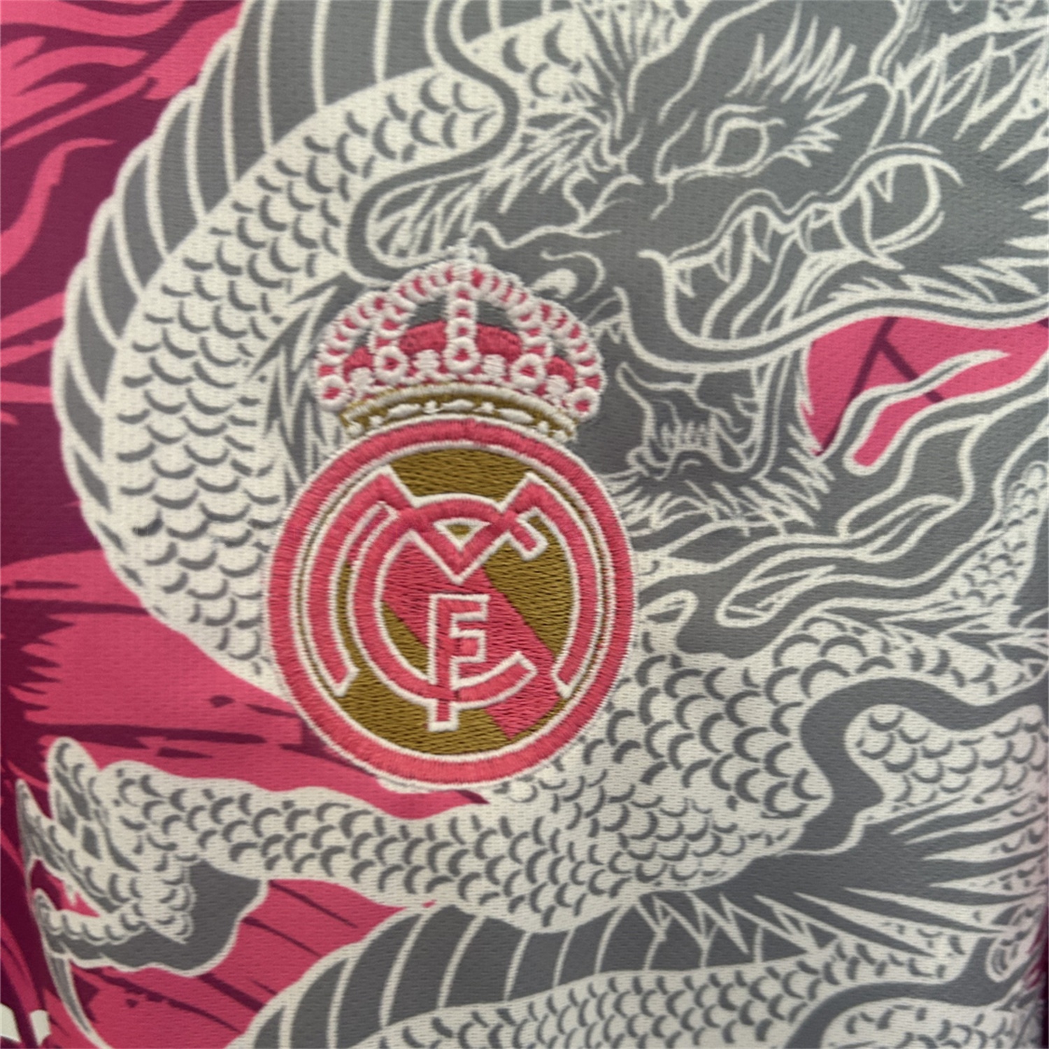 Real Madrid 25-26 White Dragon Pink Special Jersey - Fans Version - Unitedfutballjersey