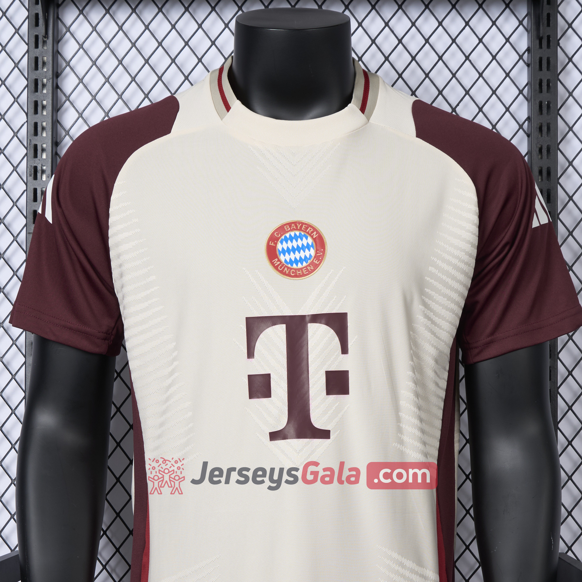 Bayern Munich 24-25 Apricot & Red Training Jersey - Player Version - Unitedfutballjersey