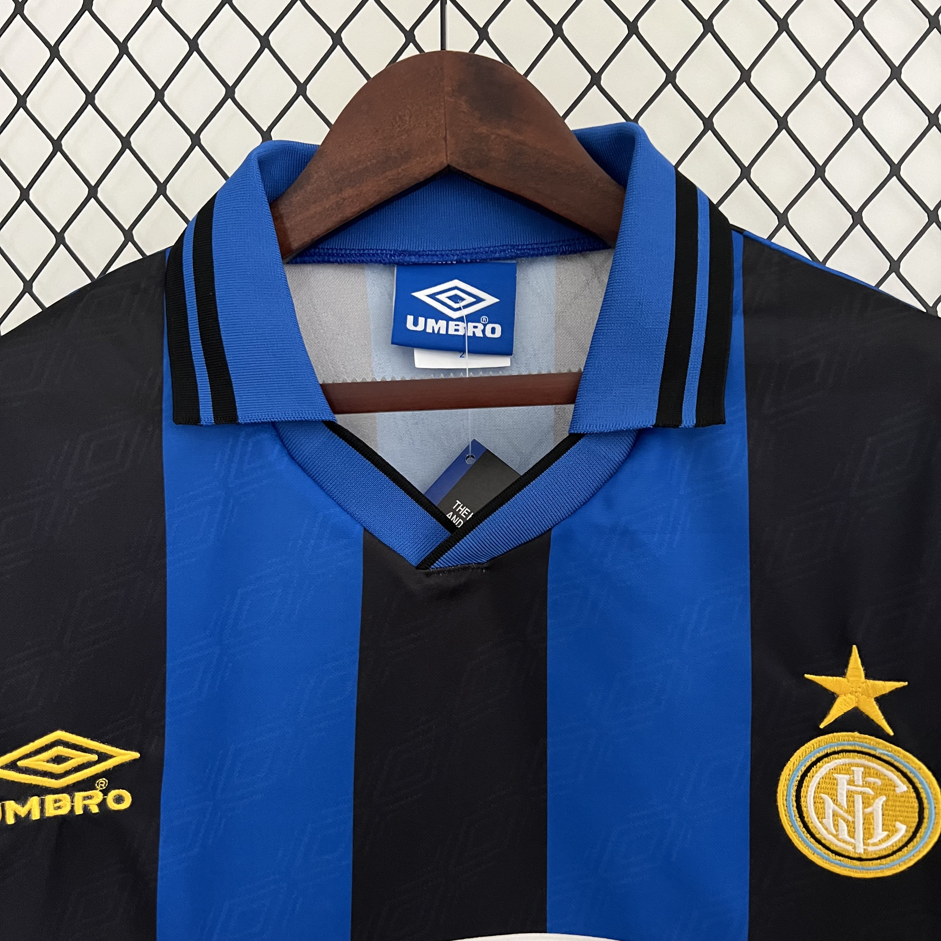 Retro Inter Milan 1995-96 Home Stadium Jersey - Unitedfutballjersey