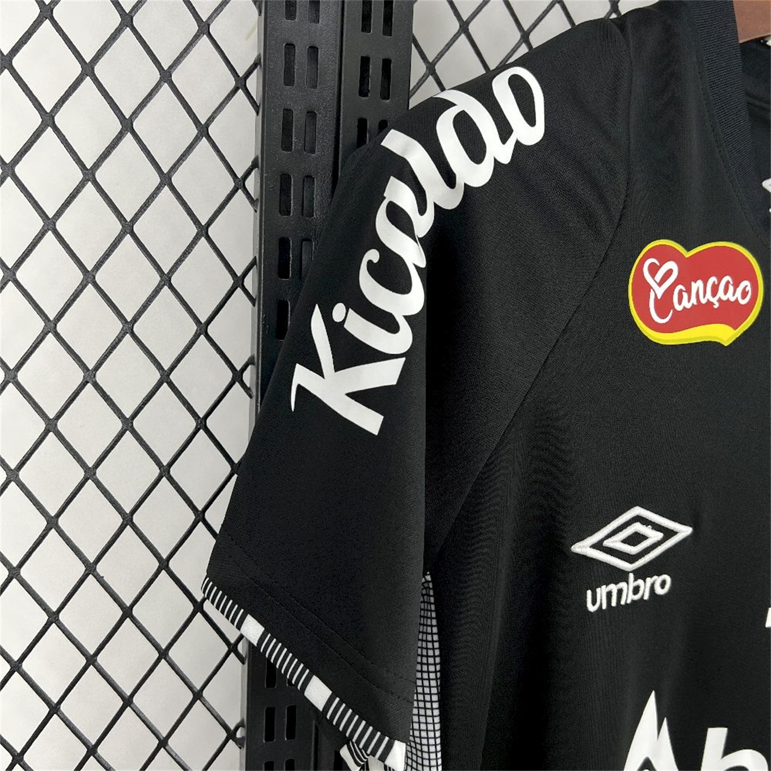 Santos 25-26 Black Goalkeeper Jersey with Sponsors - Fans Version - Unitedfutballjersey