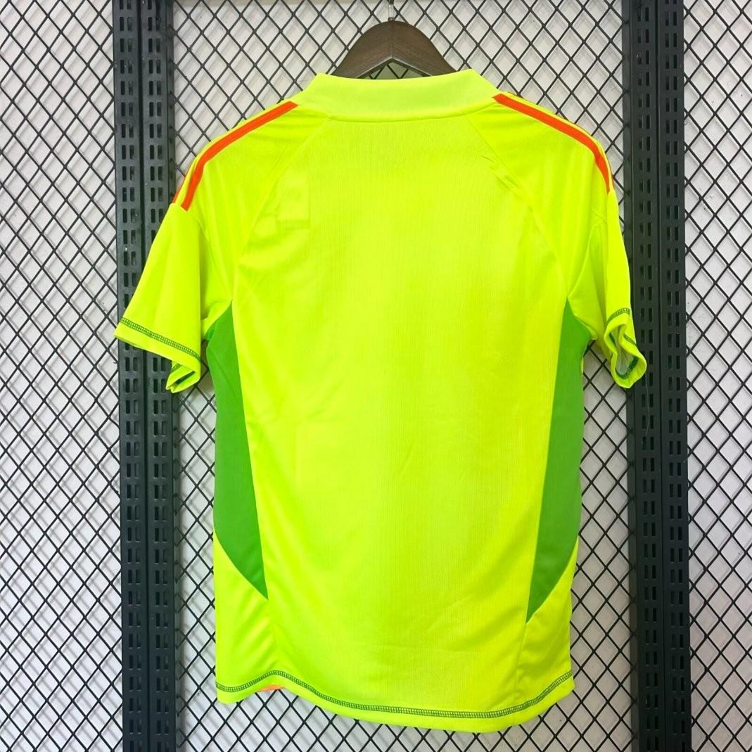 Bayern Munich 24-25 Green Goalkeeper Jersey - Fans Version - Unitedfutballjersey