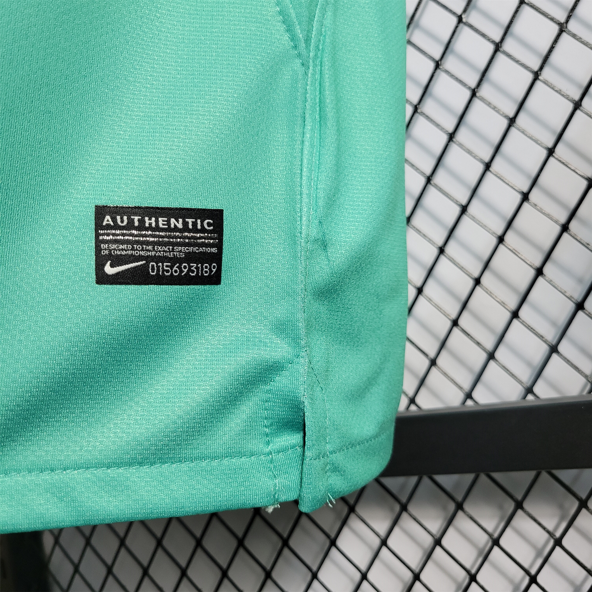 Retro Barcelona 10-11 Away Stadium Jersey - Unitedfutballjersey