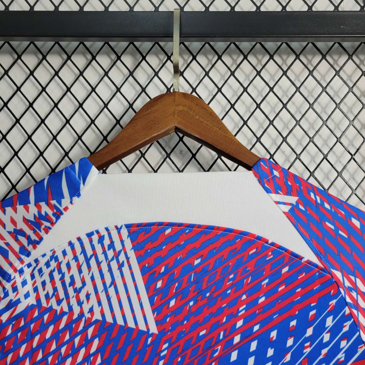 B.A.R.S.A 23-24 Training Jersey - Fans Version - Unitedfutballjersey