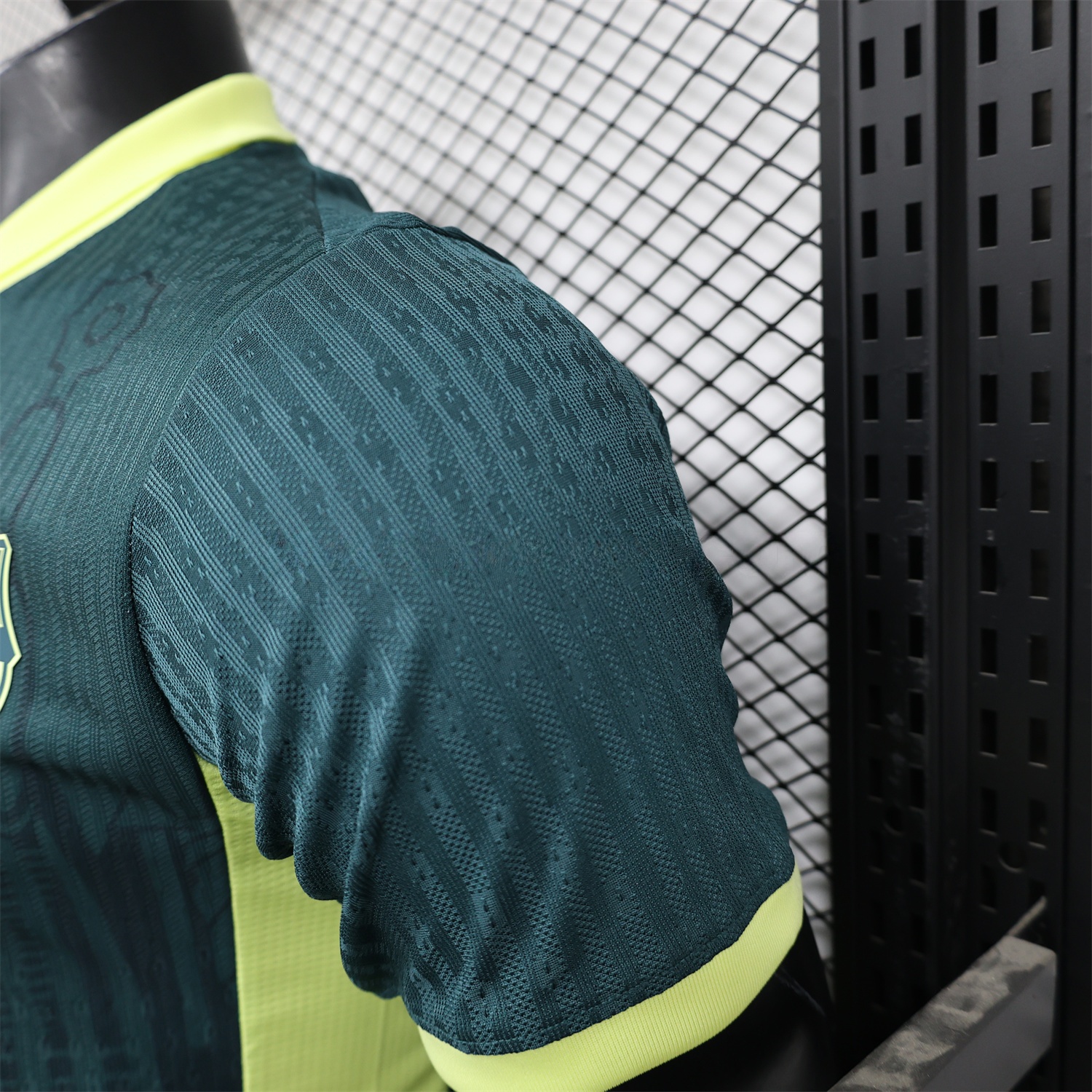 B.A.R.S.A 25-26 Green & Yellow Special Edition Jersey - Player Version - Unitedfutballjersey