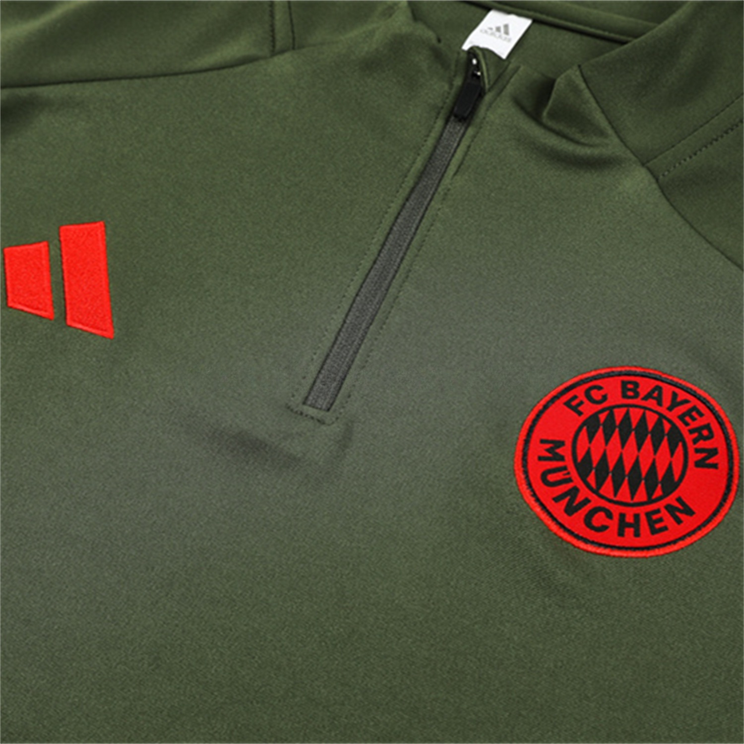 Bayern Munich 25-26 Kid Long Sleeves Training Set - Green Top & Black Pants - Unitedfutballjersey