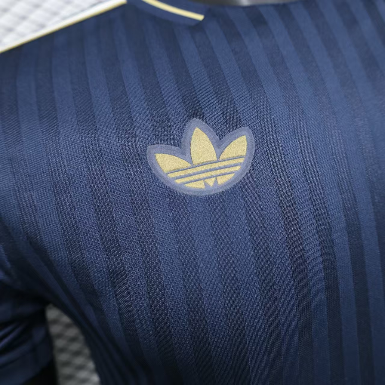 Juventus 2025 Royal Blue Icon Retro Jersey - Player Version - Unitedfutballjersey