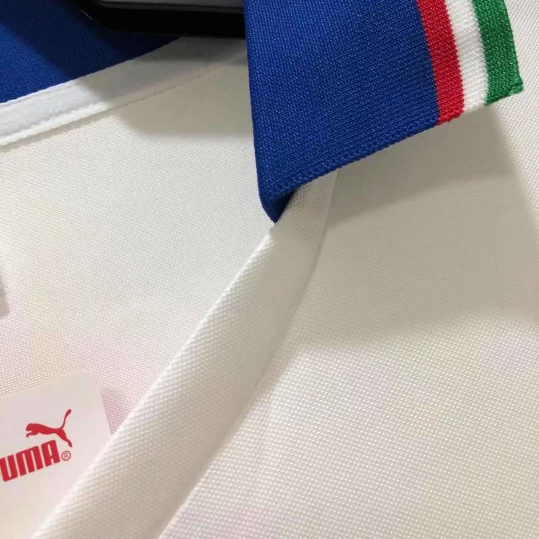 Retro Italy 1982 Away Stadium Jersey - Unitedfutballjersey
