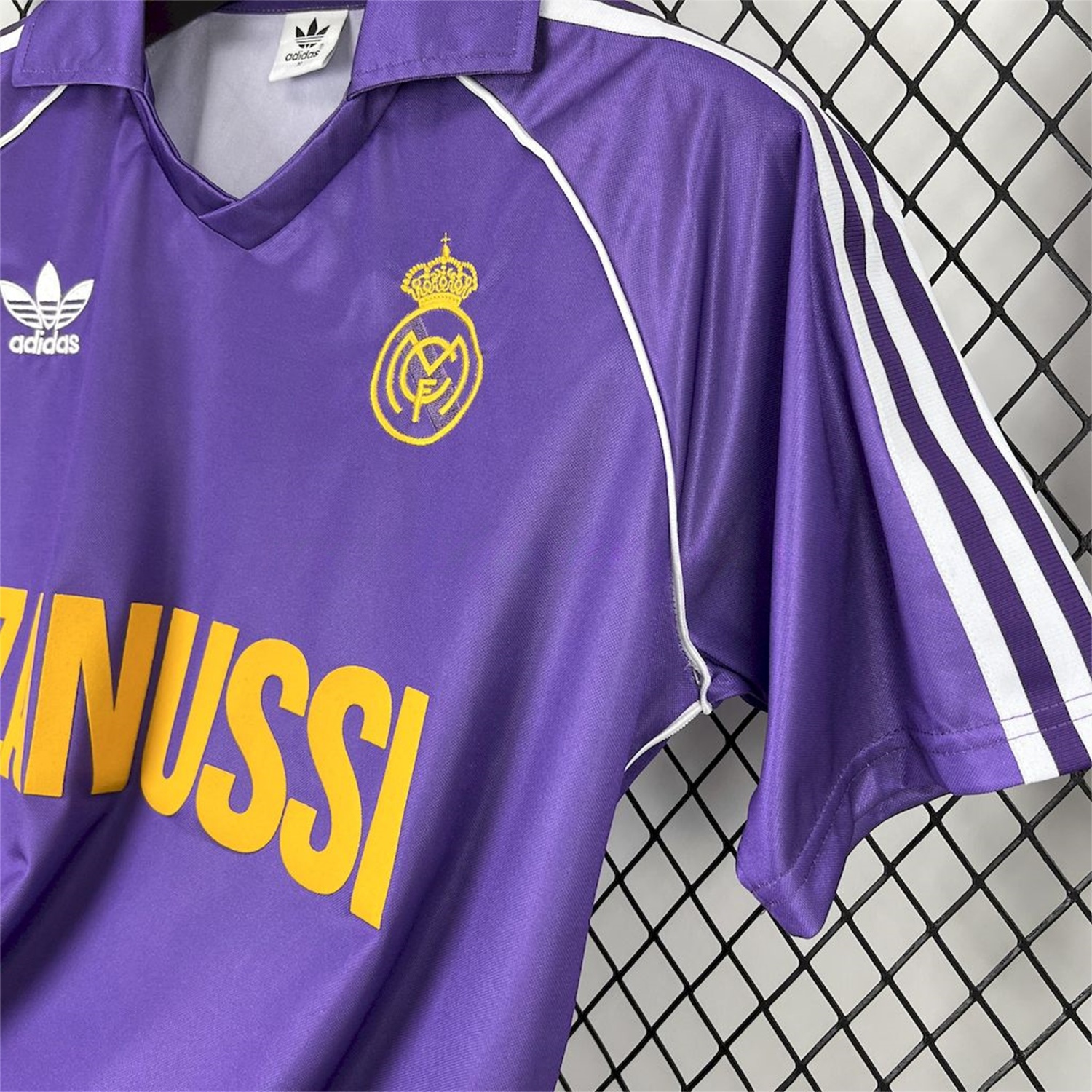 Retro Real Madrid 1984-85 Third Jersey - Unitedfutballjersey