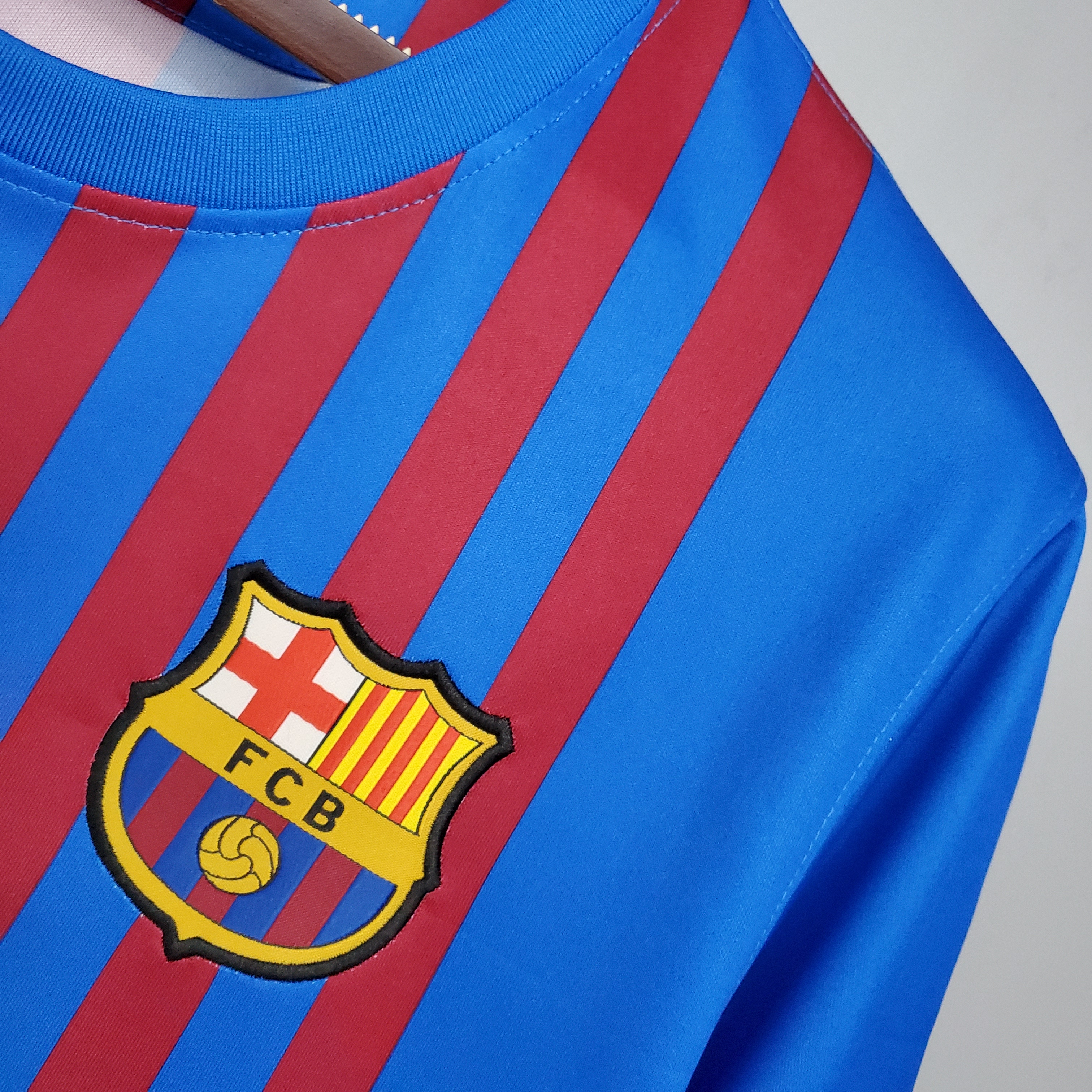 Retro Barcelona 21-22 Home Stadium Jersey - Unitedfutballjersey