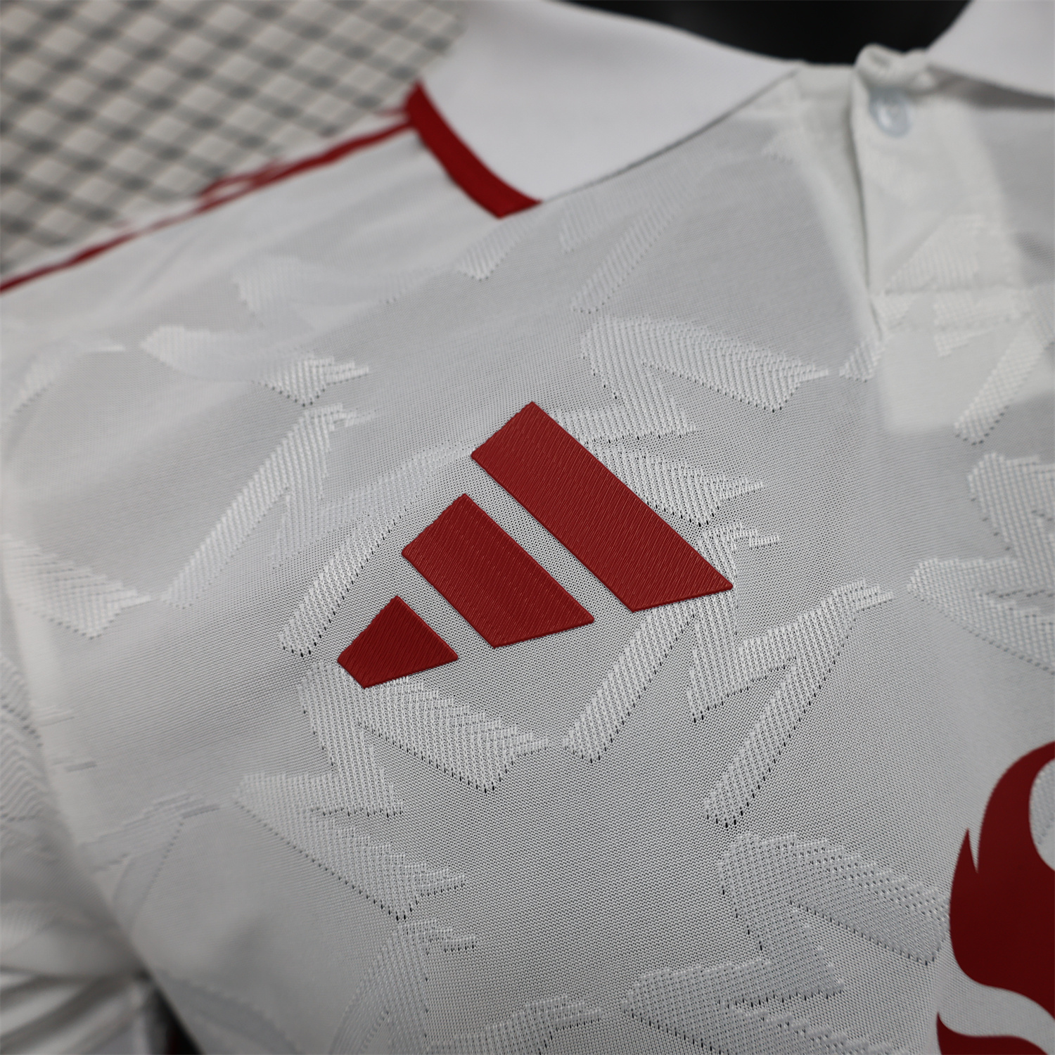 Manchester United 24-25 White POLO Jersey - Player Version - Unitedfutballjersey