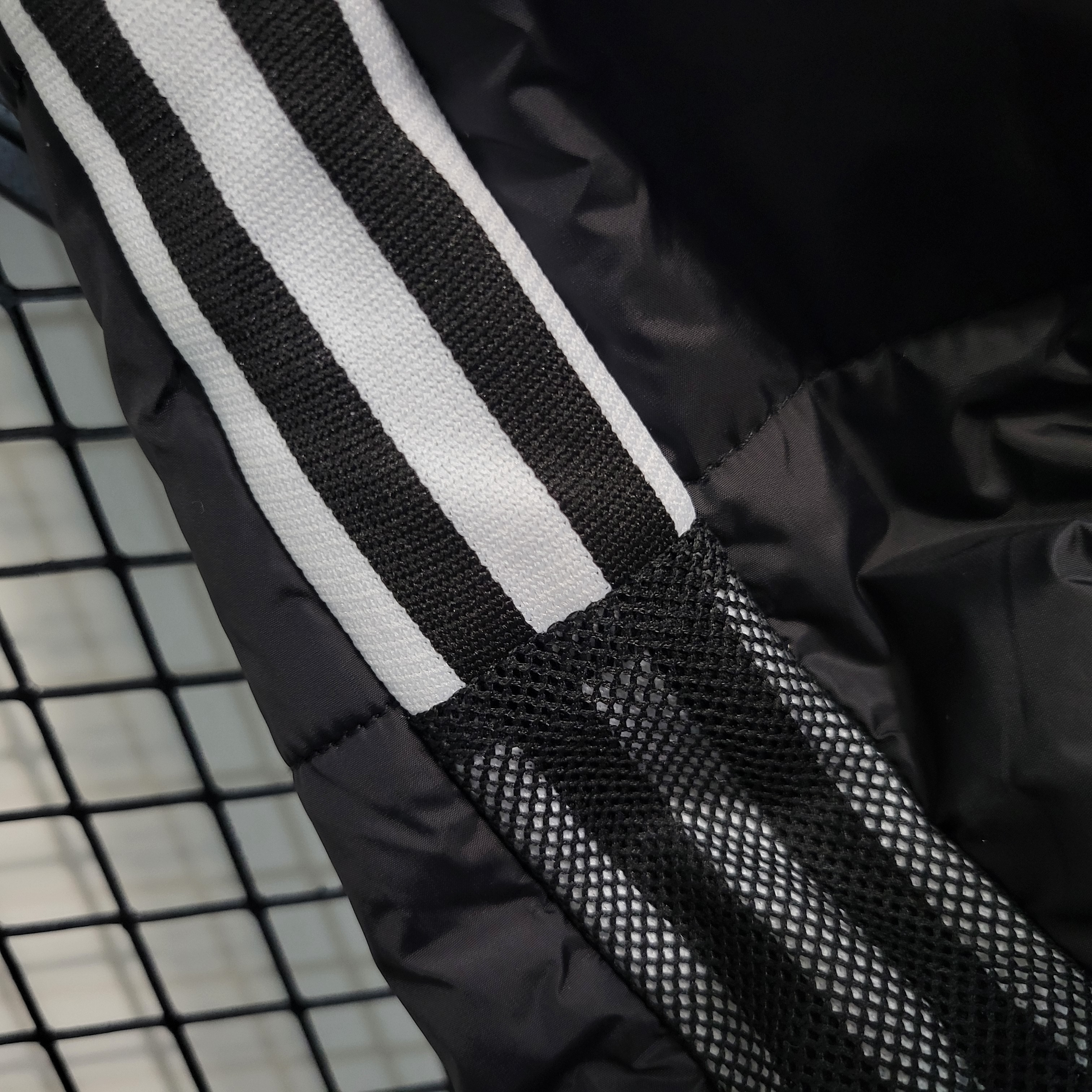 Argentina 23-24 Men's Hooded Thermal Cotton Jacket - Black - Unitedfutballjersey