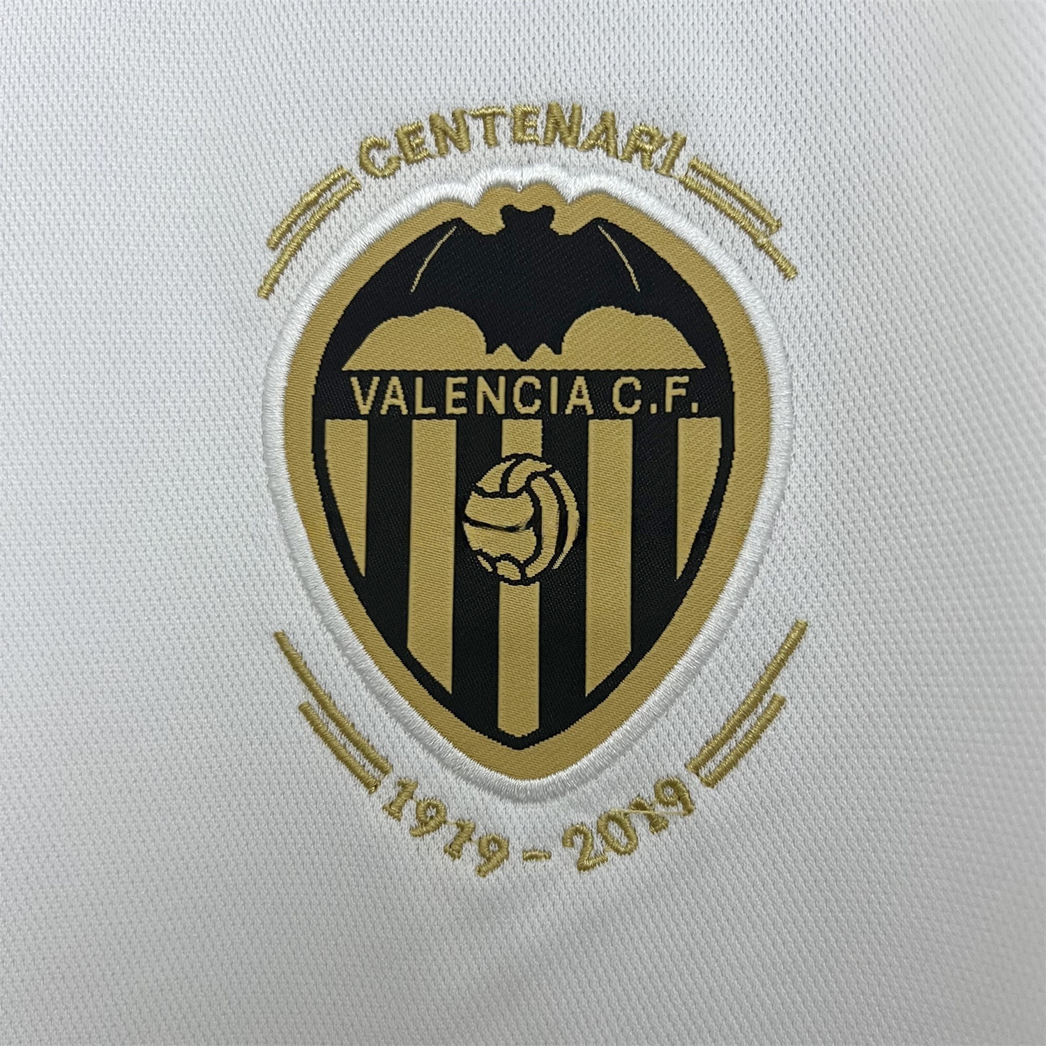 Retro Valencia 2018-19 Home Jersey - Unitedfutballjersey