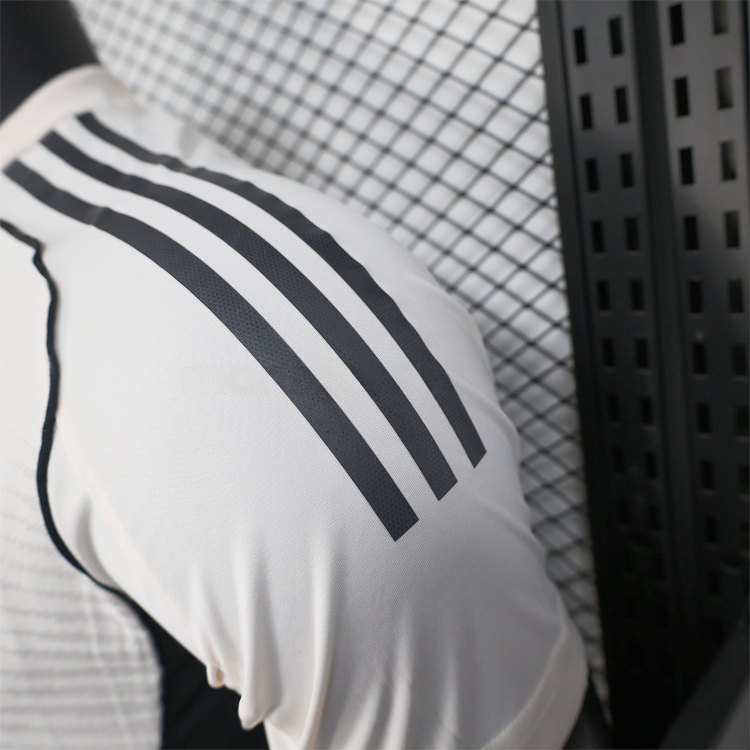 Real Madrid 25-26 Beige Training Jersey - Player Version - Unitedfutballjersey