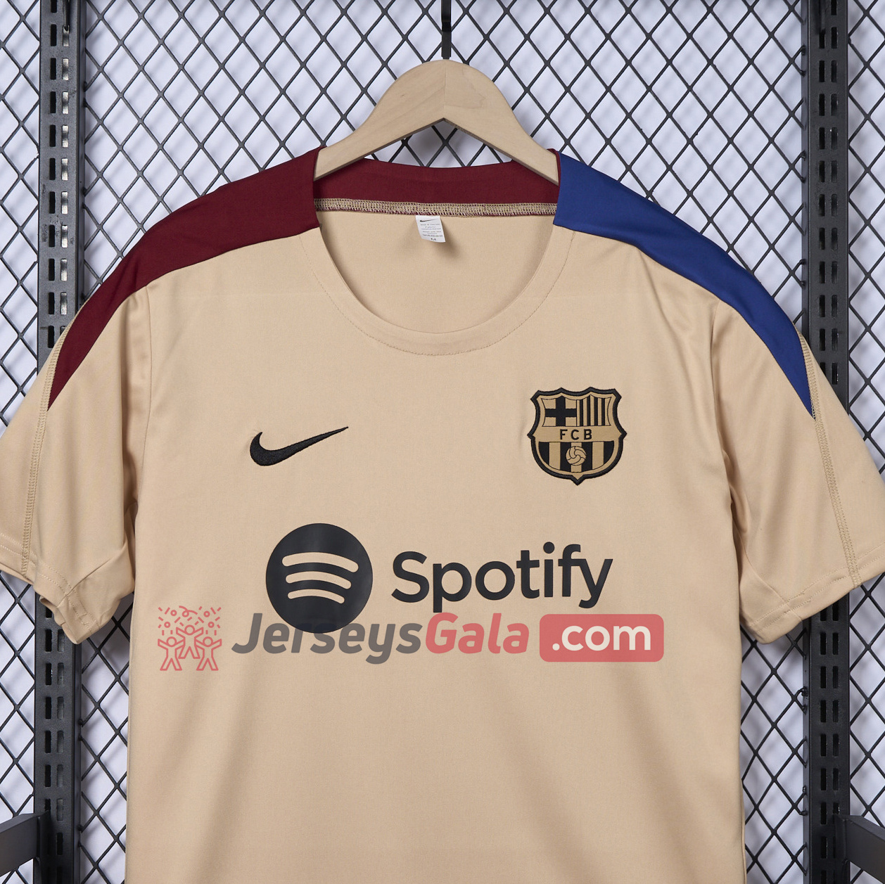 B.A.R.S.A 24-25 Frick Same Style Coach Training Shirt - Gold - Unitedfutballjersey