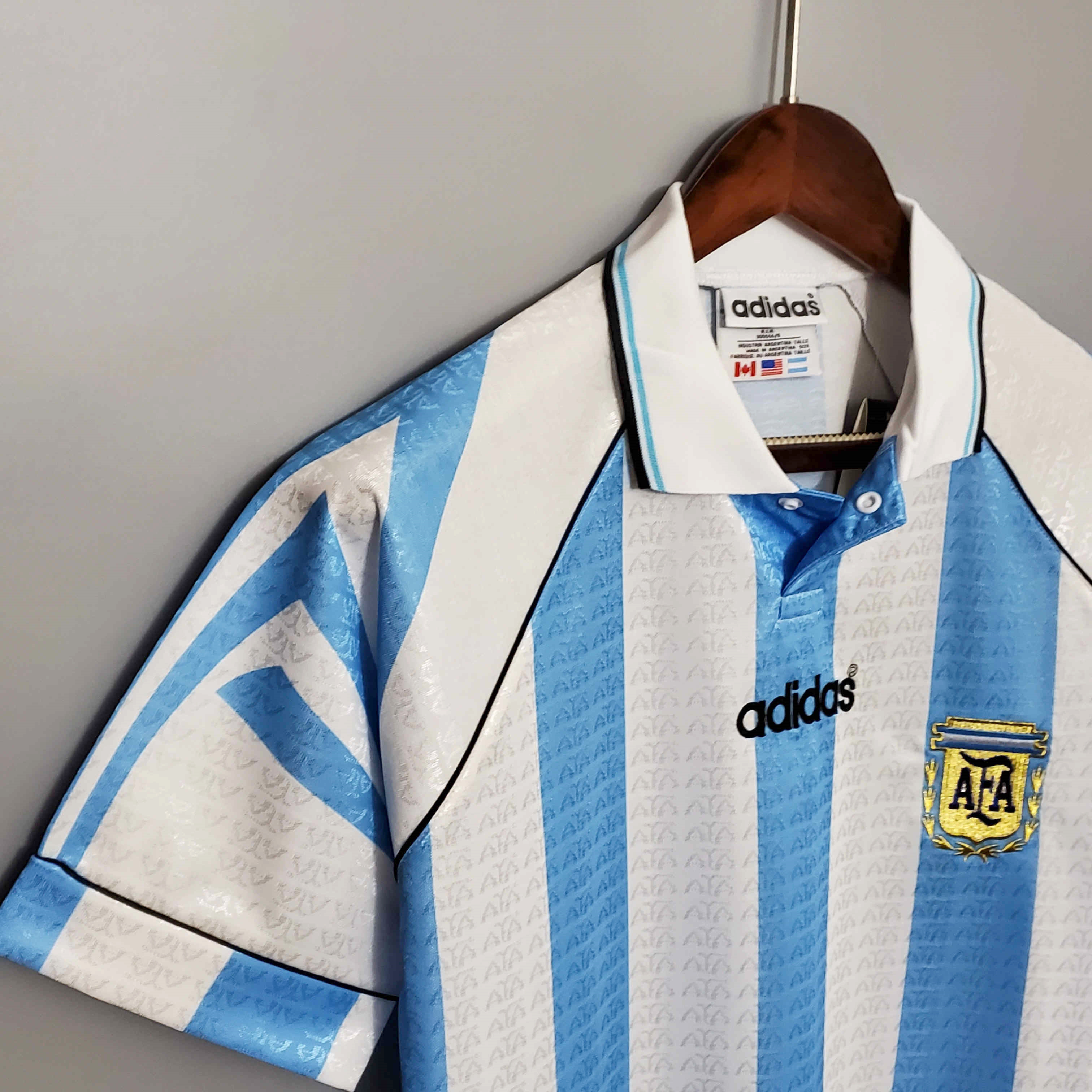 Retro Argentina 1997 Home Stadium Jersey - Unitedfutballjersey