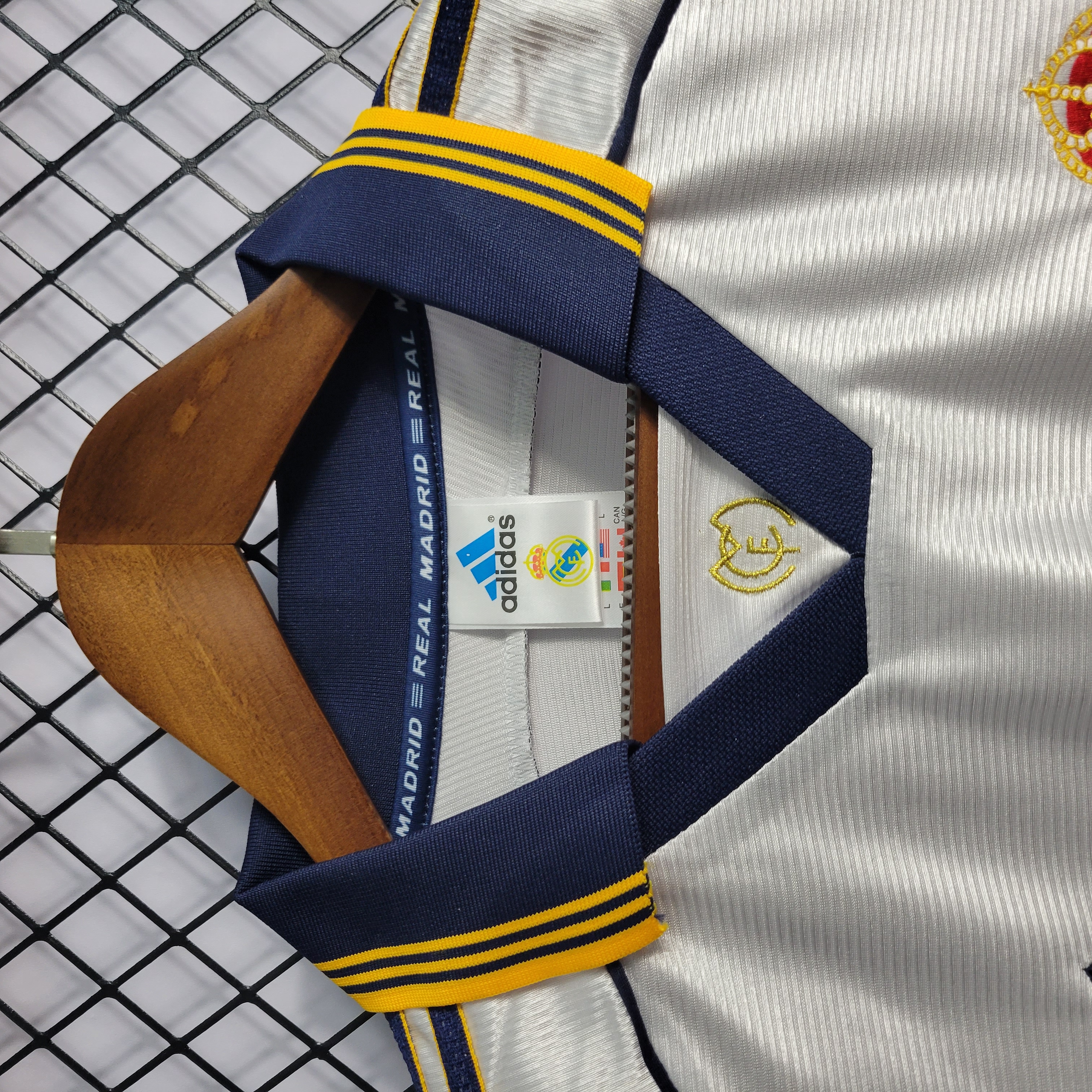 Retro Real Madrid 1998-00 Home Stadium Jersey - Unitedfutballjersey