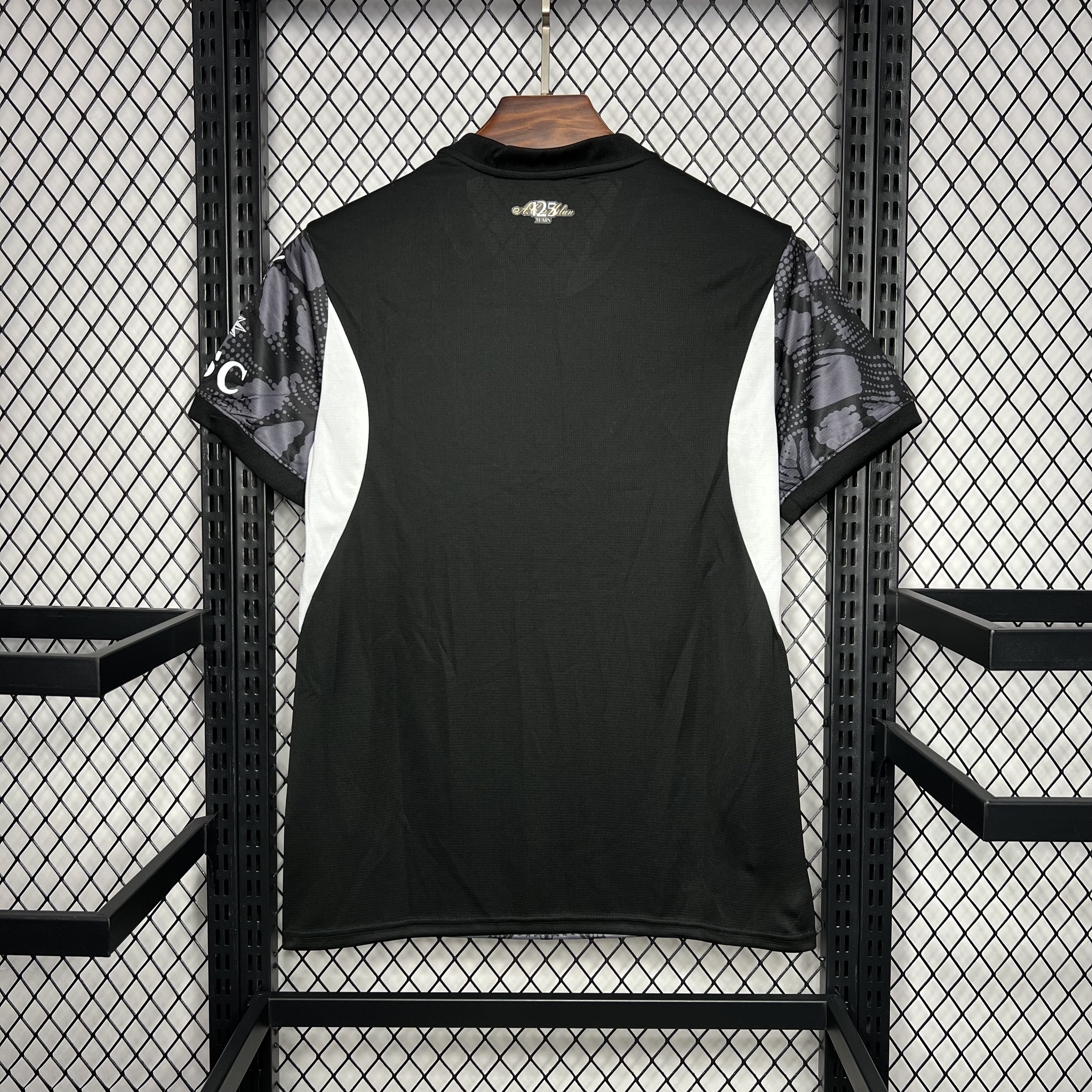 AC Milan 24-25 Black Goalkeeper Jersey - Fans Version - Unitedfutballjersey