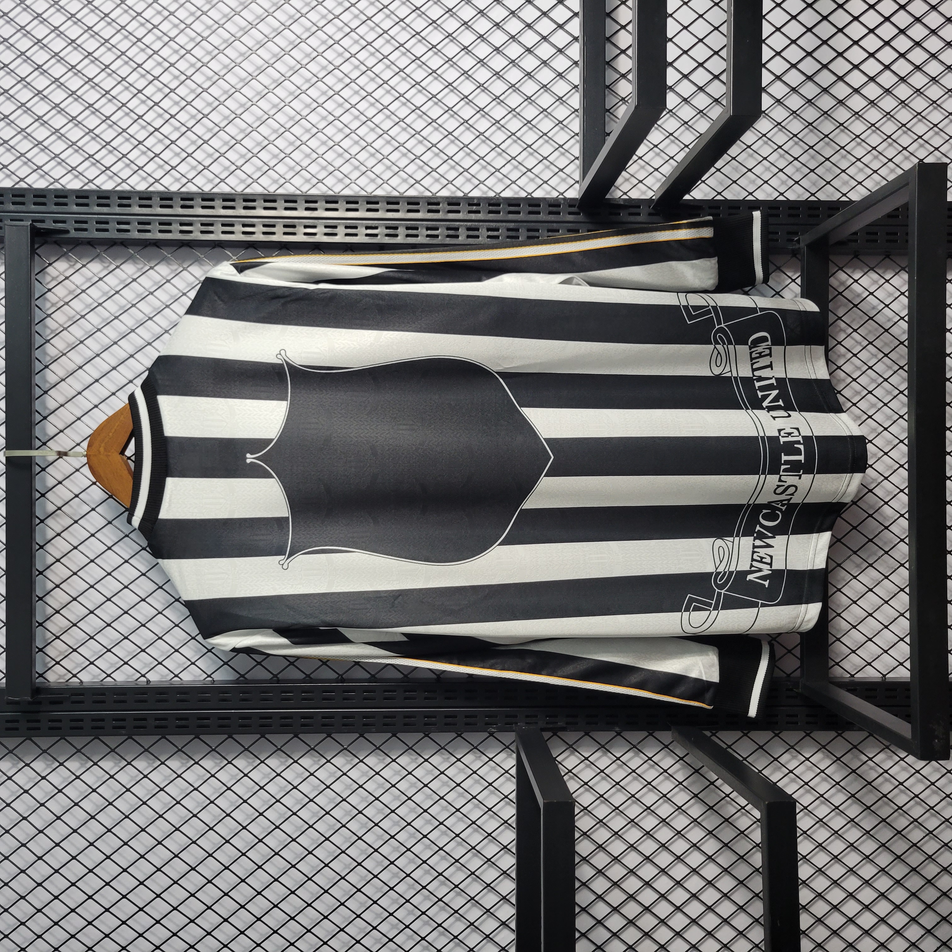 Retro Newcastle United 1995-97 Home Stadium Long Sleeve Jersey - Unitedfutballjersey