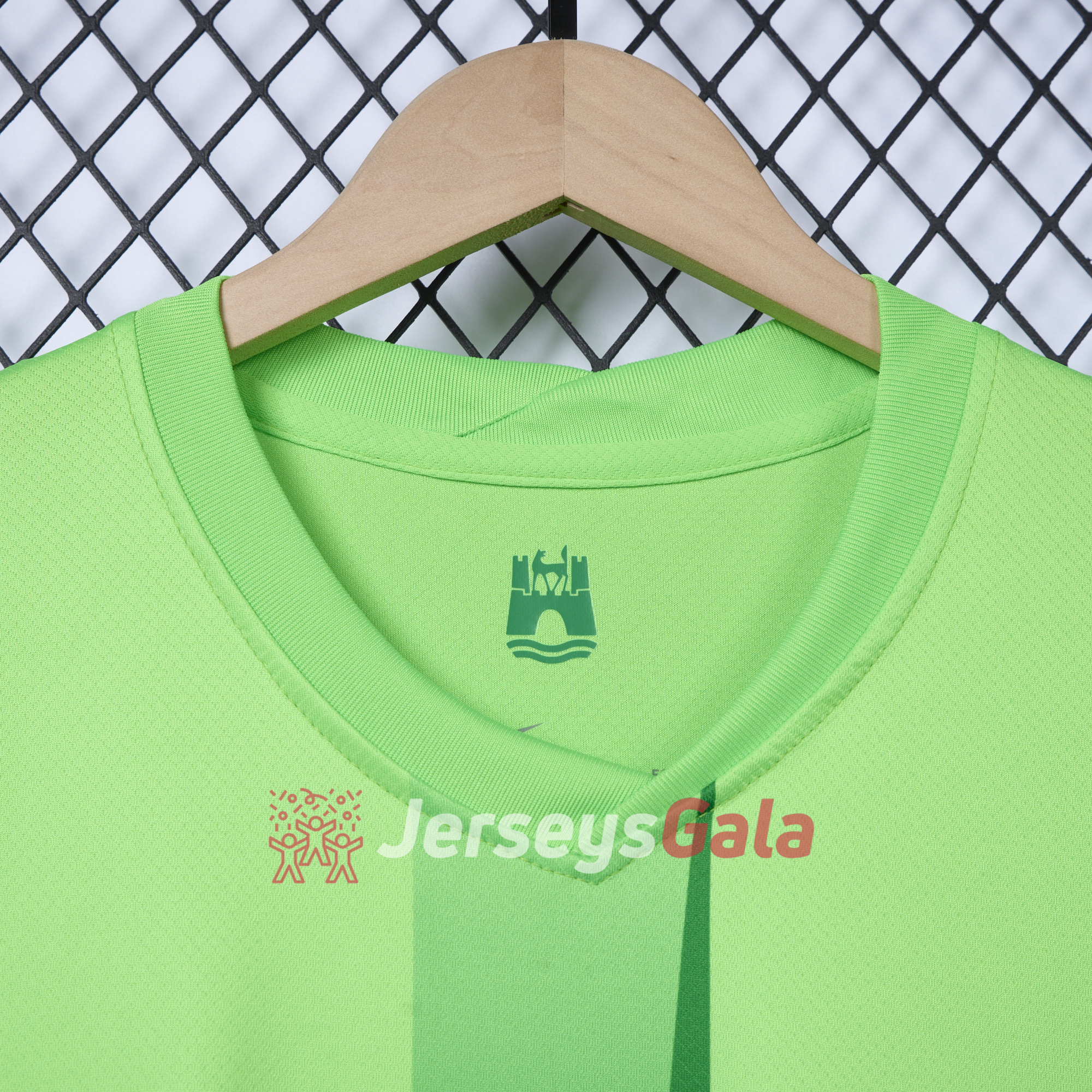 Wolfsburg 24-25 Home Stadium Jersey - Fans Version - Unitedfutballjersey