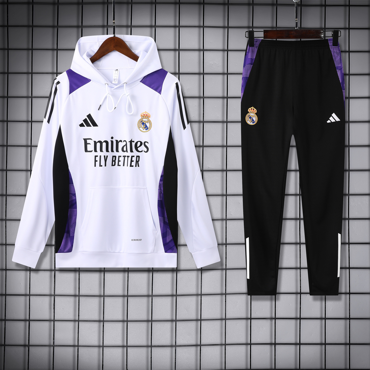 Real Madrid 24-25 Training Hoodie Set - White Hoodie and Black Pants - Unitedfutballjersey