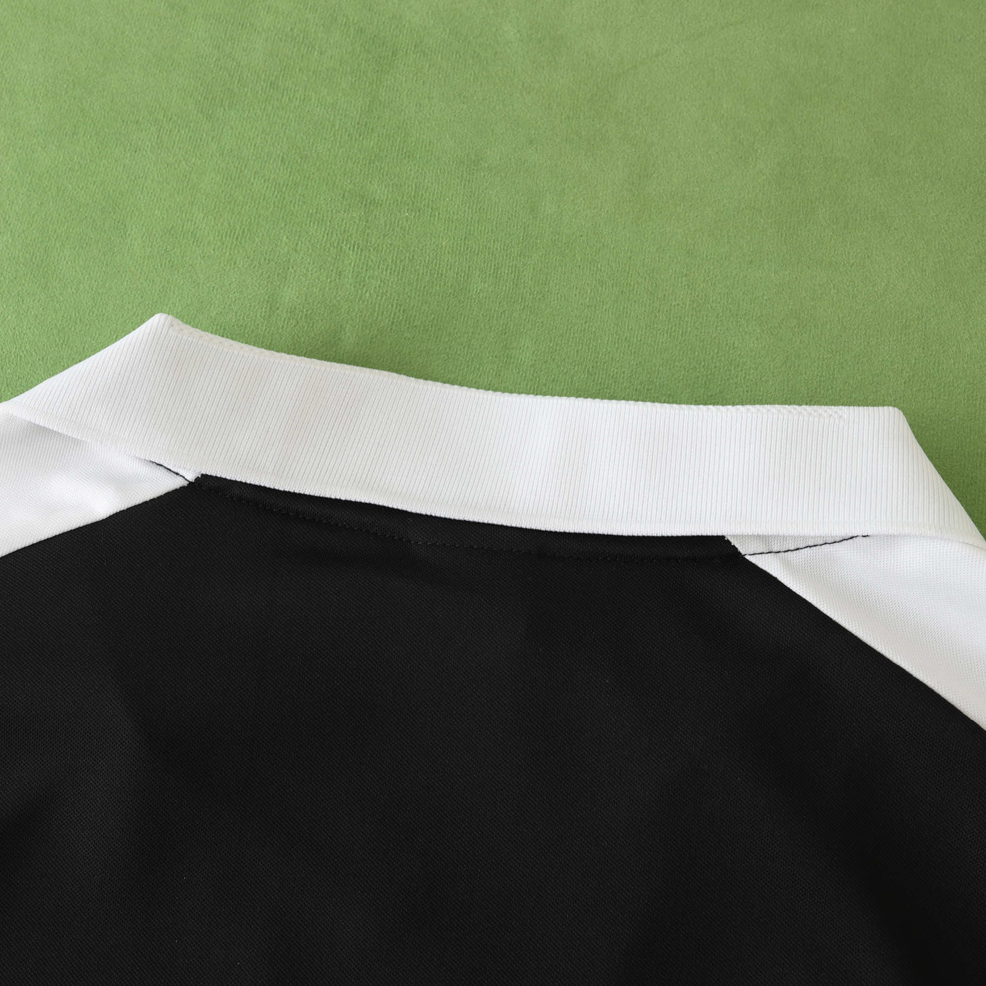 Retro Real Madrid 2001-02 Away Jersey - Unitedfutballjersey