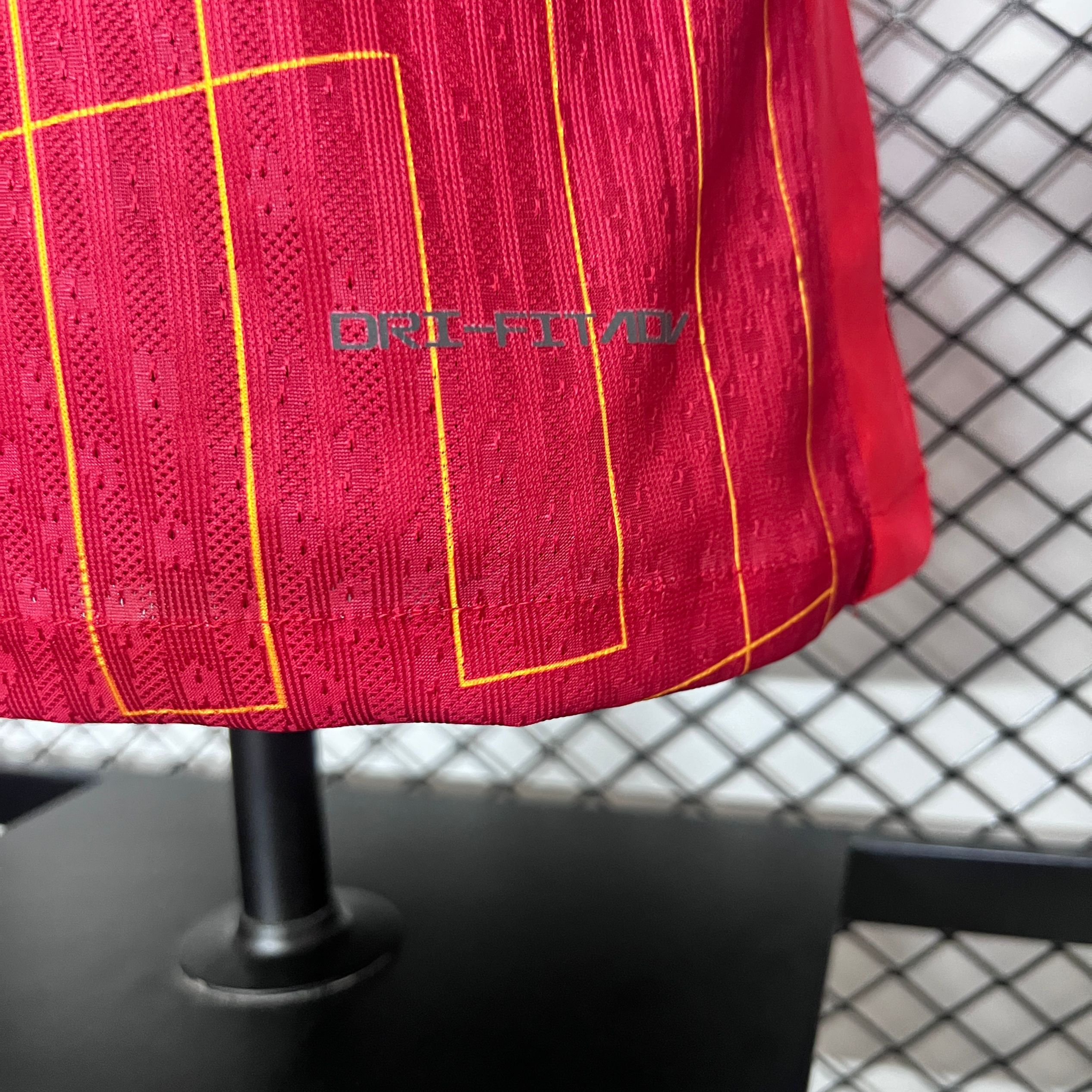 Liver.pool 24-25 Home Long Sleeve Jersey - Player Version - Unitedfutballjersey