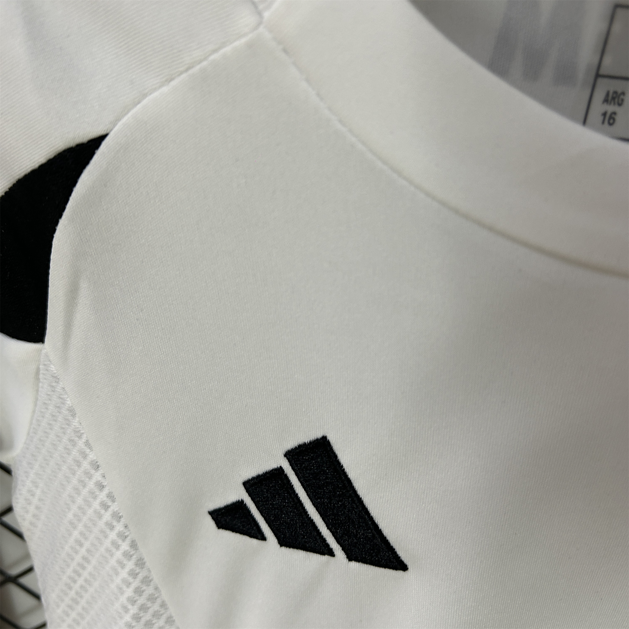 Albacete 24-25 Home Kids Kit - Unitedfutballjersey