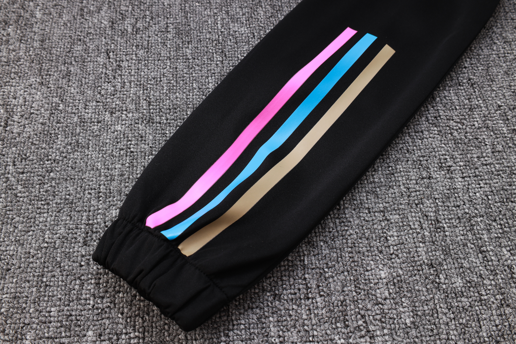 Real Madrid 23-24 Jacket Training Tracksuit - White and Black - Unitedfutballjersey