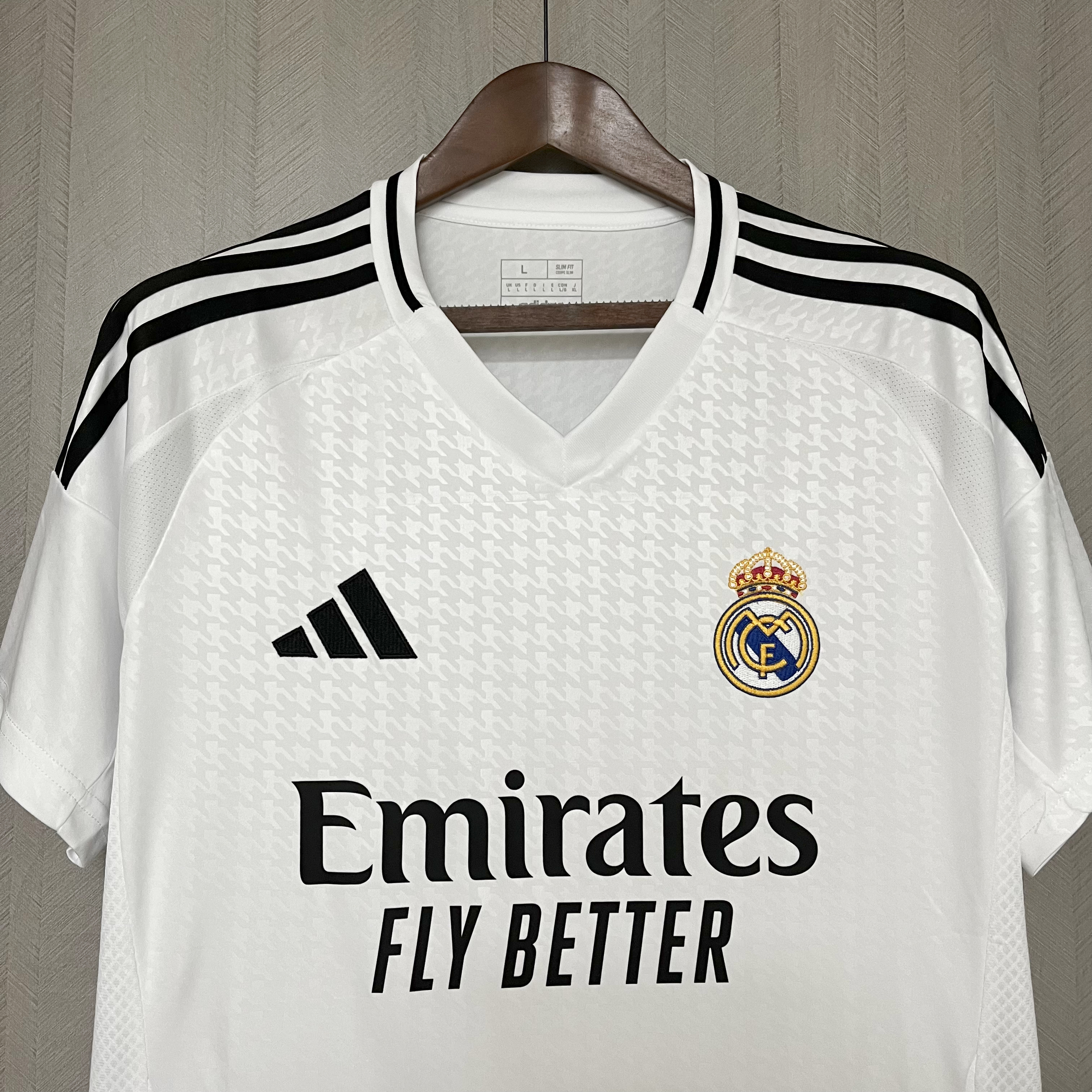Real Madrid 24-25 Home Stadium Jersey - Fans Version - Unitedfutballjersey