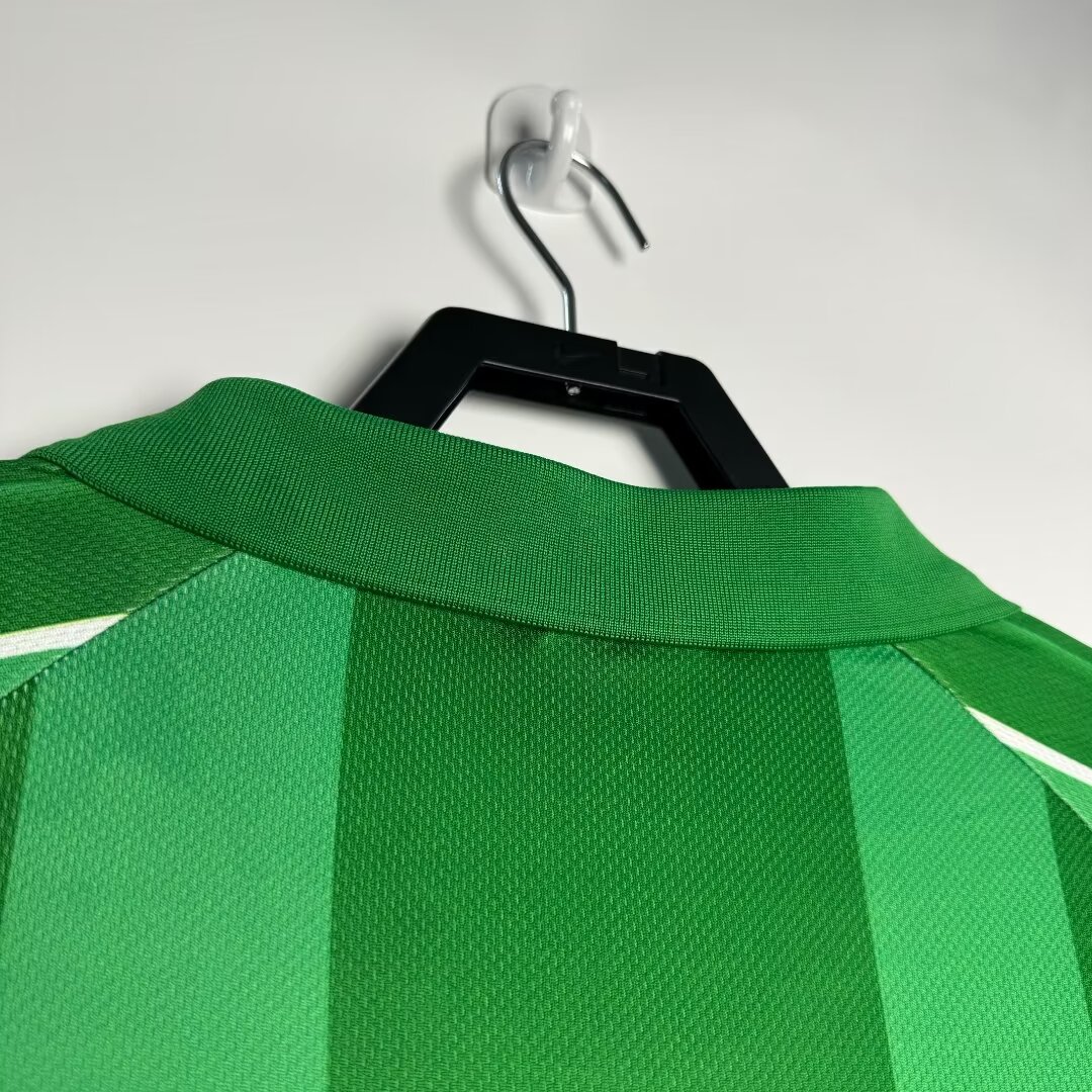 Retro Tottenham Hotspur 1997-99 Green Goalkeeper Long Sleeve Jersey - Unitedfutballjersey