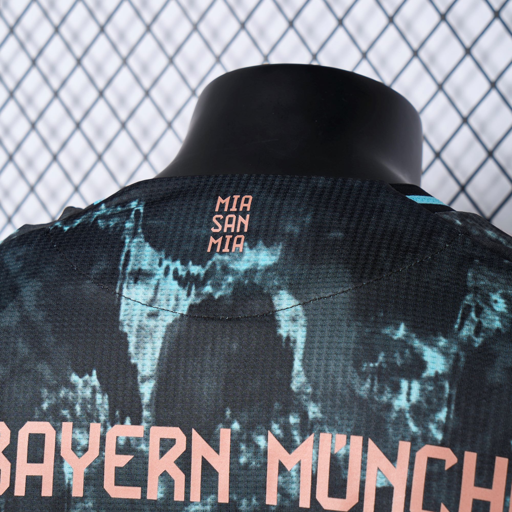 Bayern Munich 24-25 Away Jersey - Player Version - Unitedfutballjersey